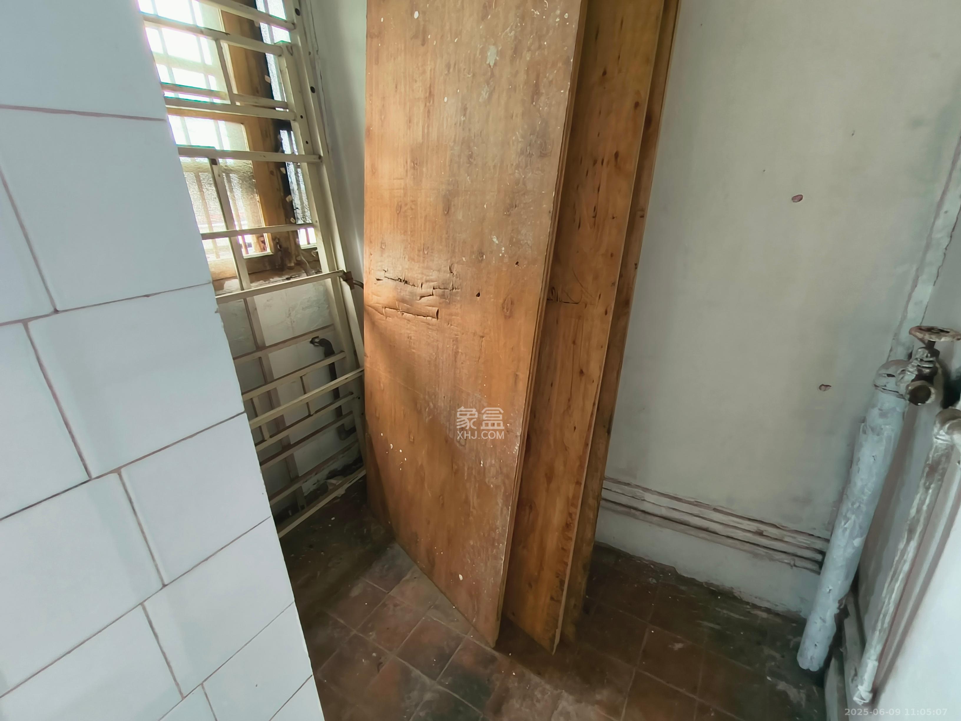 桂花二村 3室1厅1卫 1300.0元/月 桂花二村 3室1厅1卫 1300.0元/月室内图