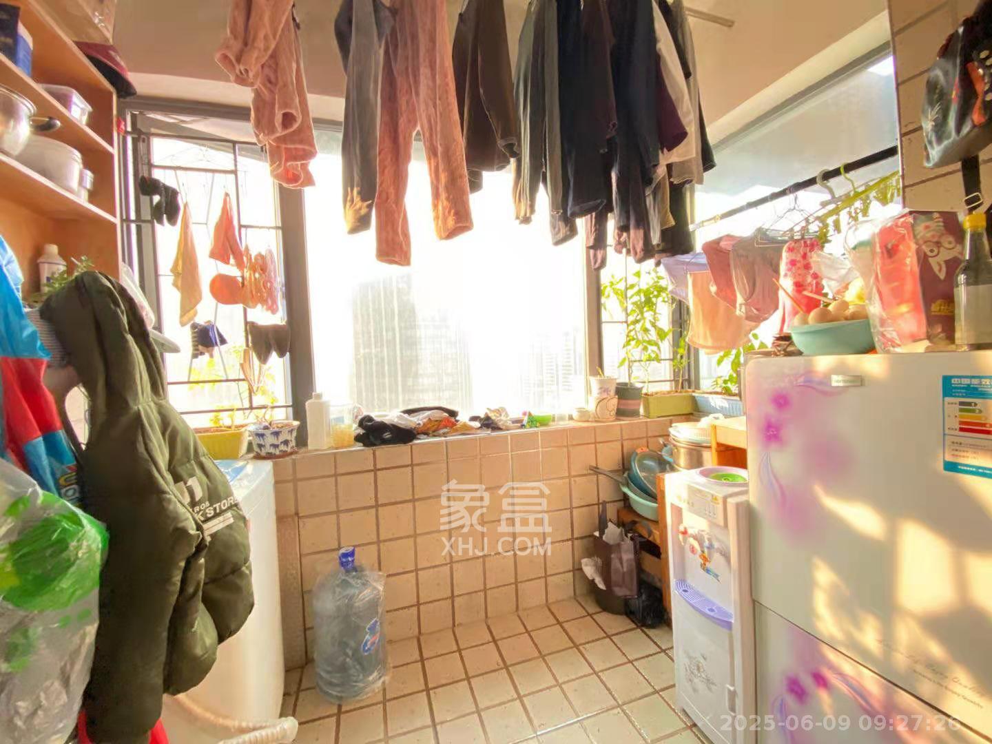 万博汇  1室1厅1卫   2300.00元/月室内图