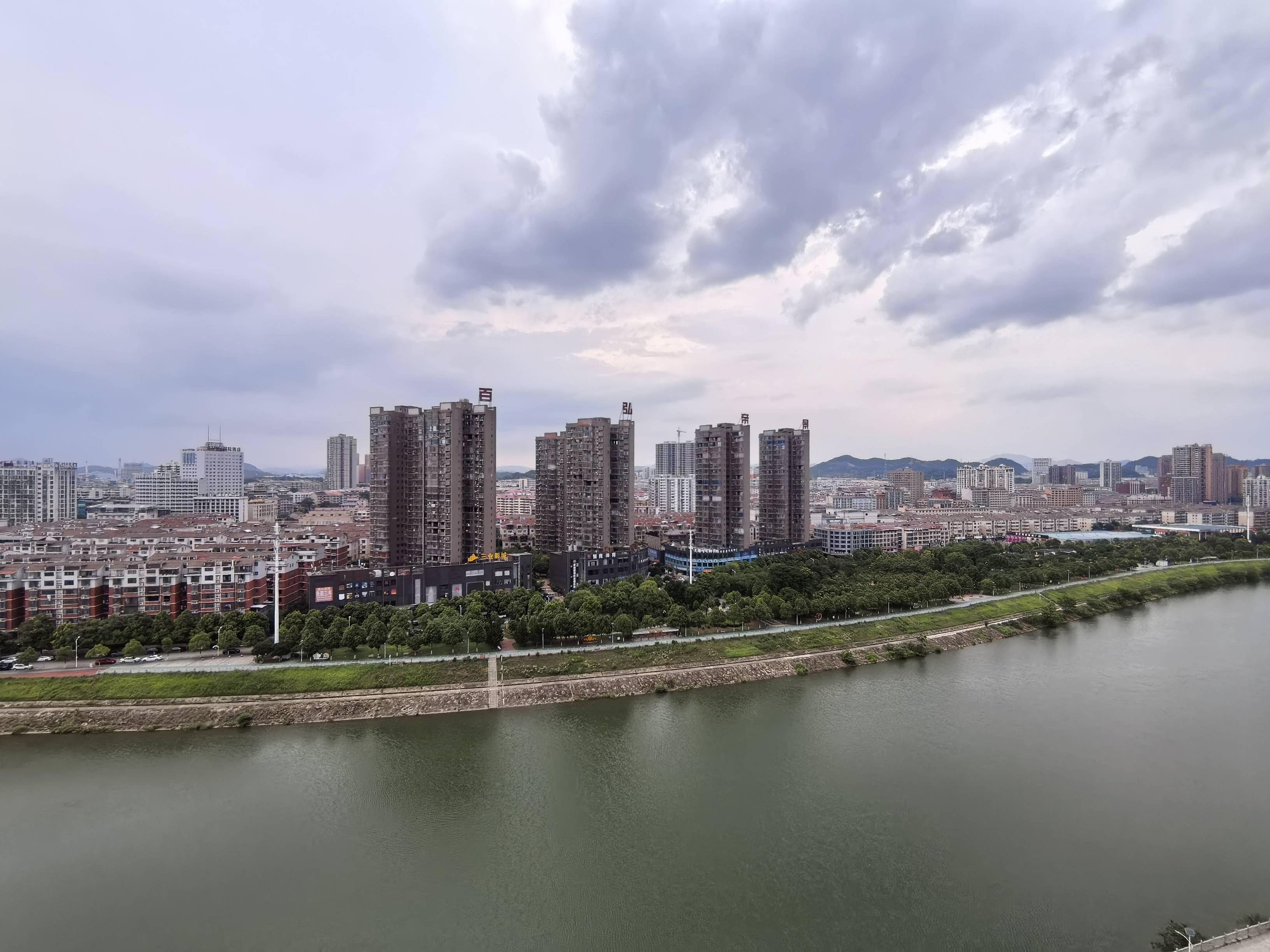 涟水名邸 1室0厅0卫 80.0万 涟水名邸 1室0厅0卫 80.0万客厅