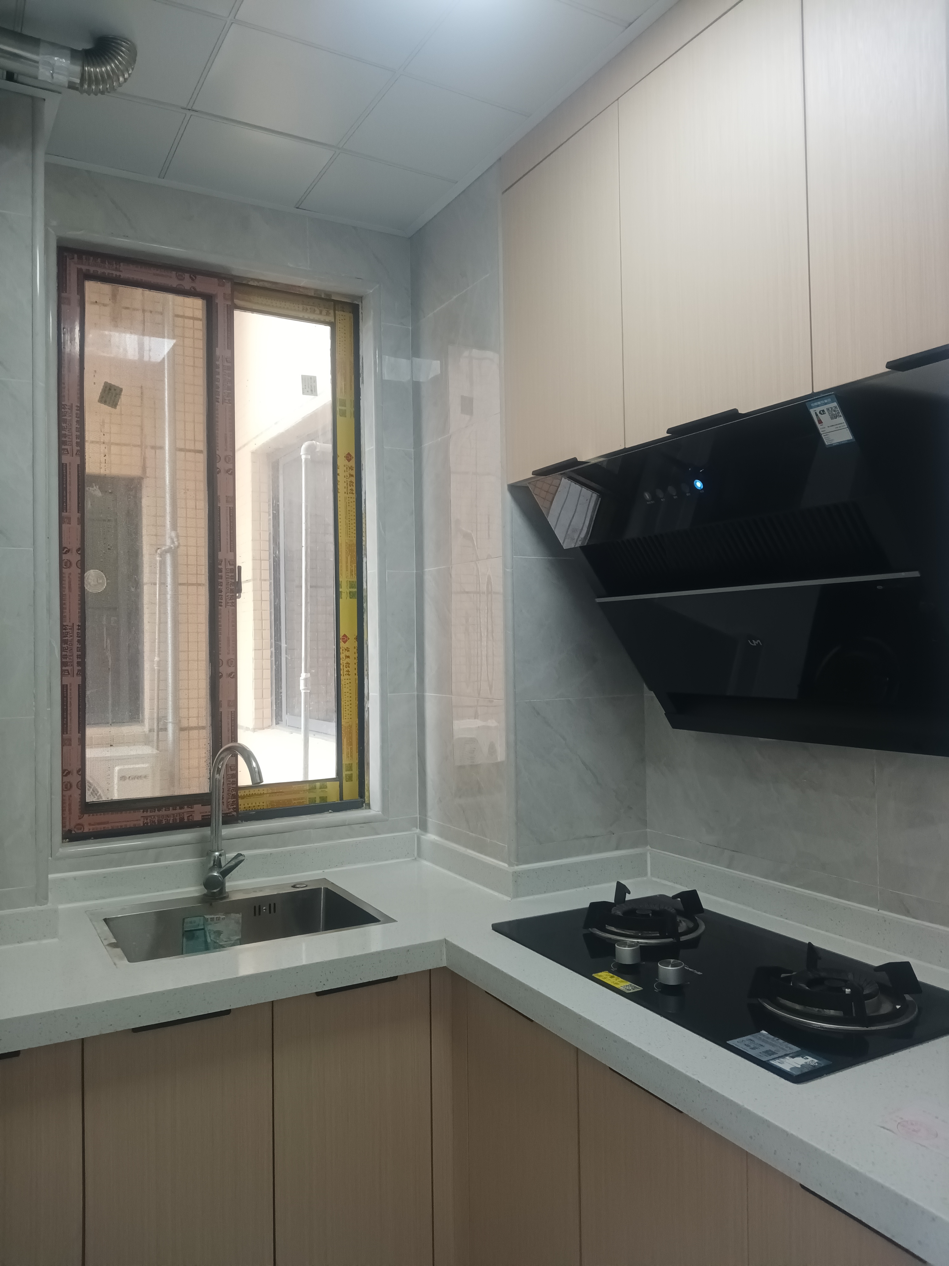 东方国际 1室0厅1卫 1300.0元/月 东方国际 1室0厅1卫 1300.0元/月室内图