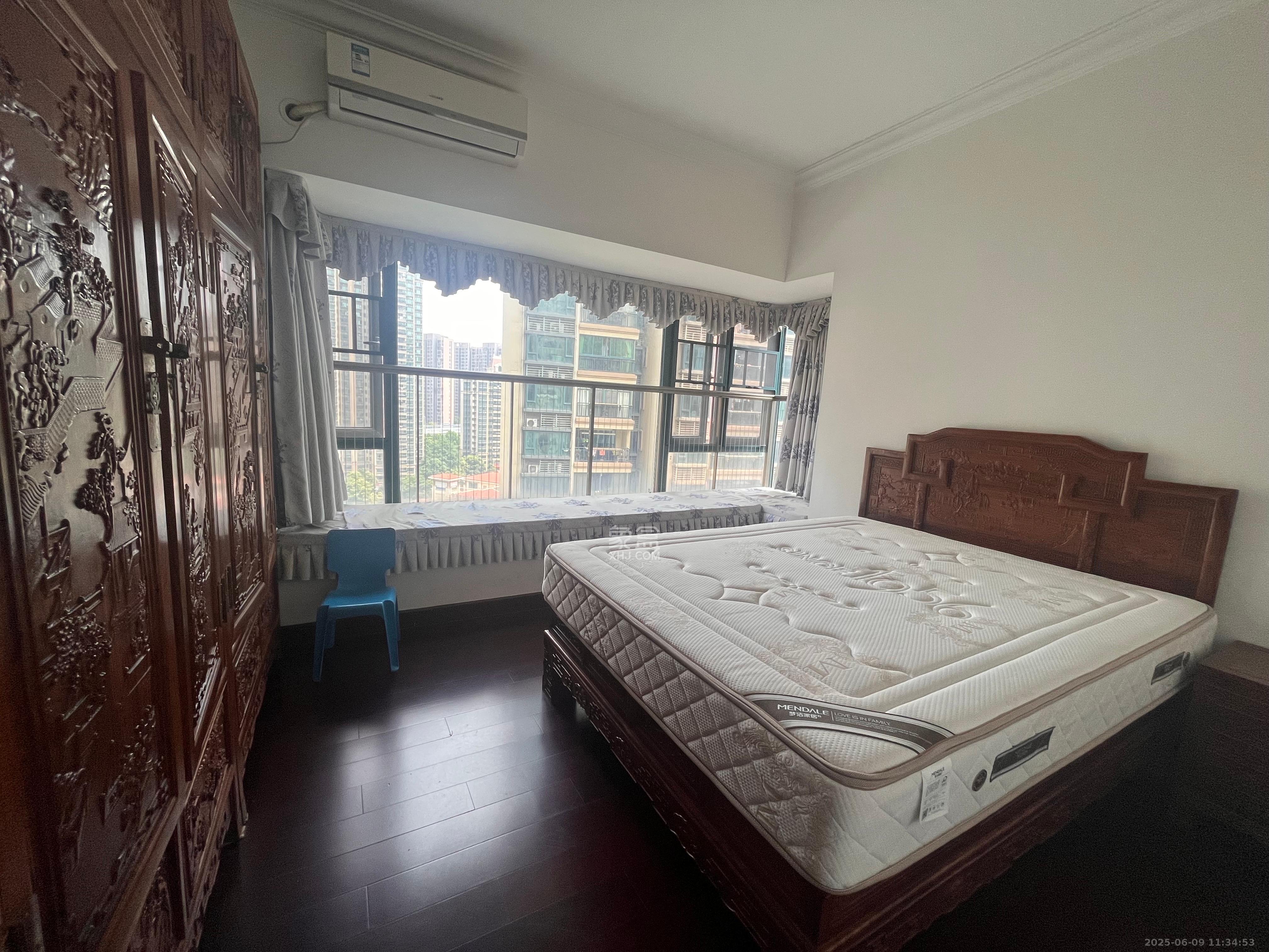 恒大雅苑  4室2厅2卫    3500.0元/月室内图