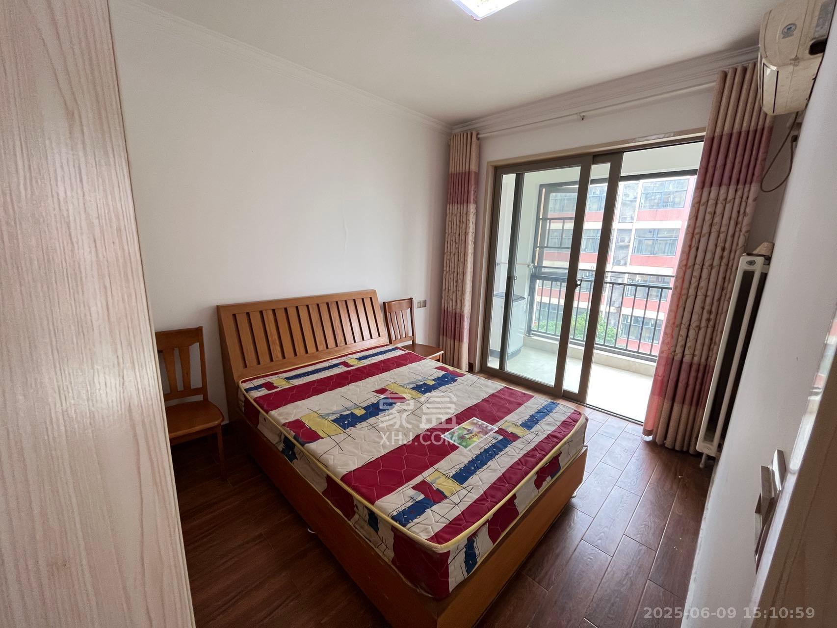 怡海星城 2室2厅1卫 1800.0元/月 怡海星城 2室2厅1卫 1800.0元/月室内图