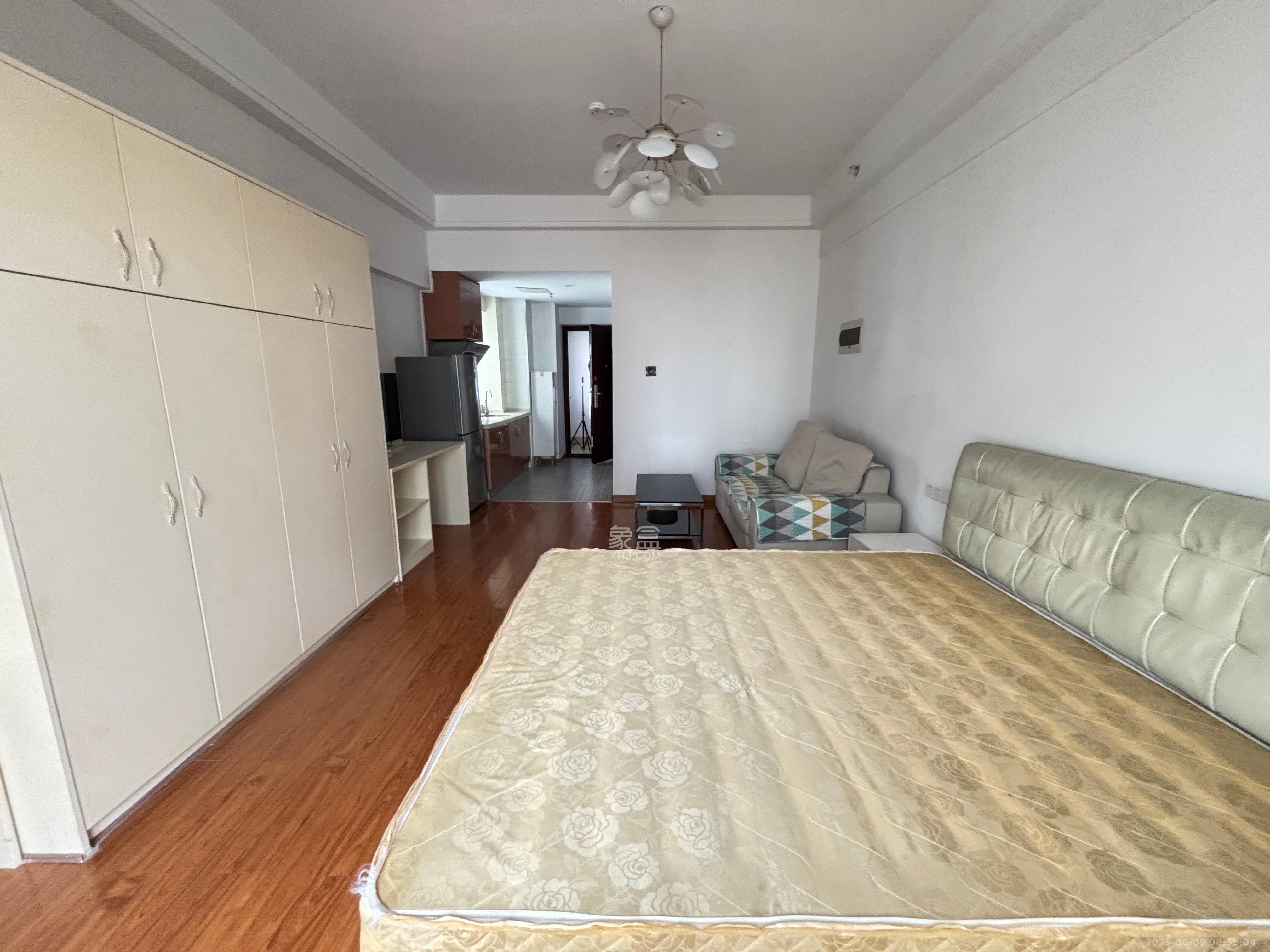 方略城市广场 1室1厅1卫 1400.0元/月 方略城市广场 1室1厅1卫 1400.0元/月室内图