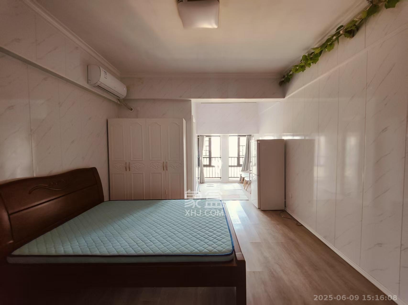 中建芙蓉嘉苑 1室1厅1卫 1200.0元/月 中建芙蓉嘉苑 1室1厅1卫 1200.0元/月室内图