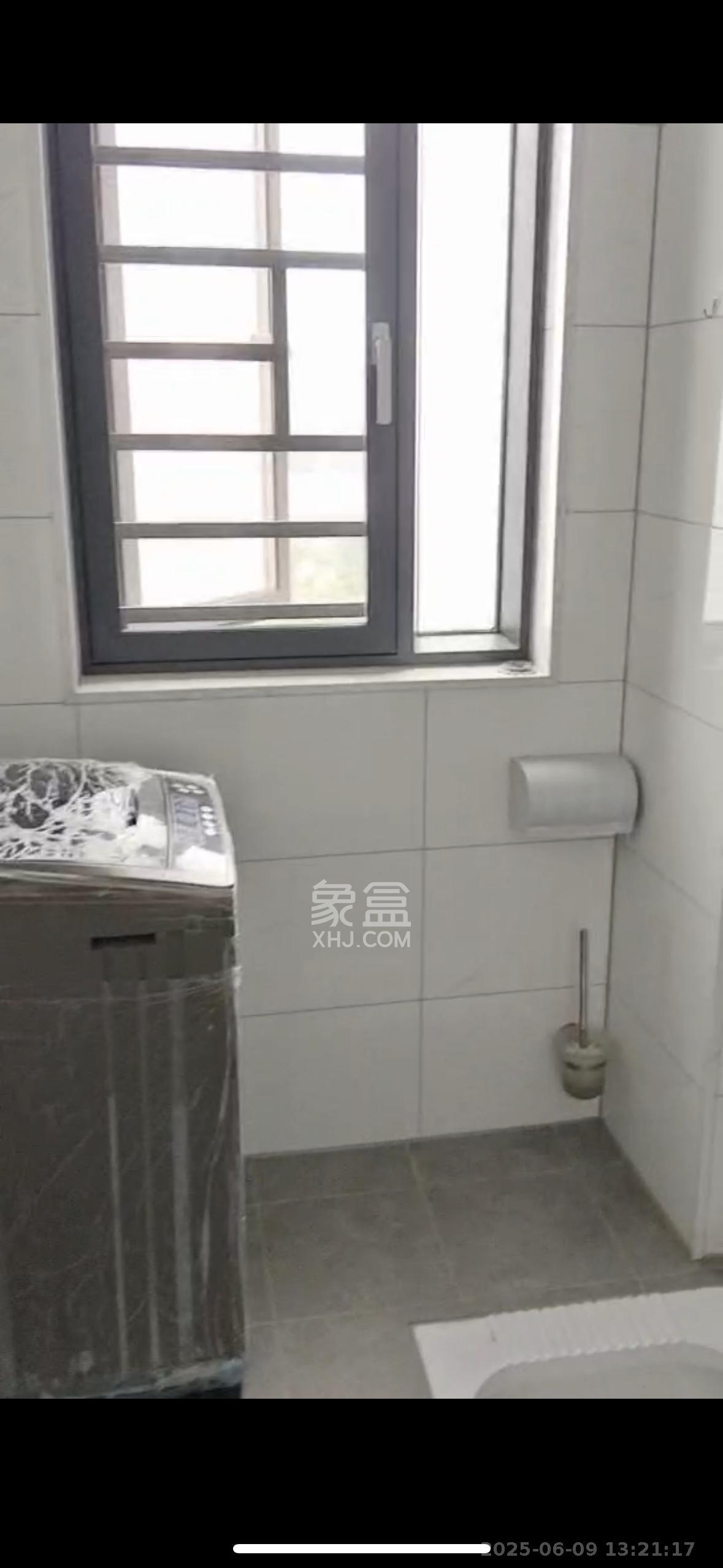 燕珑新寓  1室1厅1卫   1800.00元/月室内图