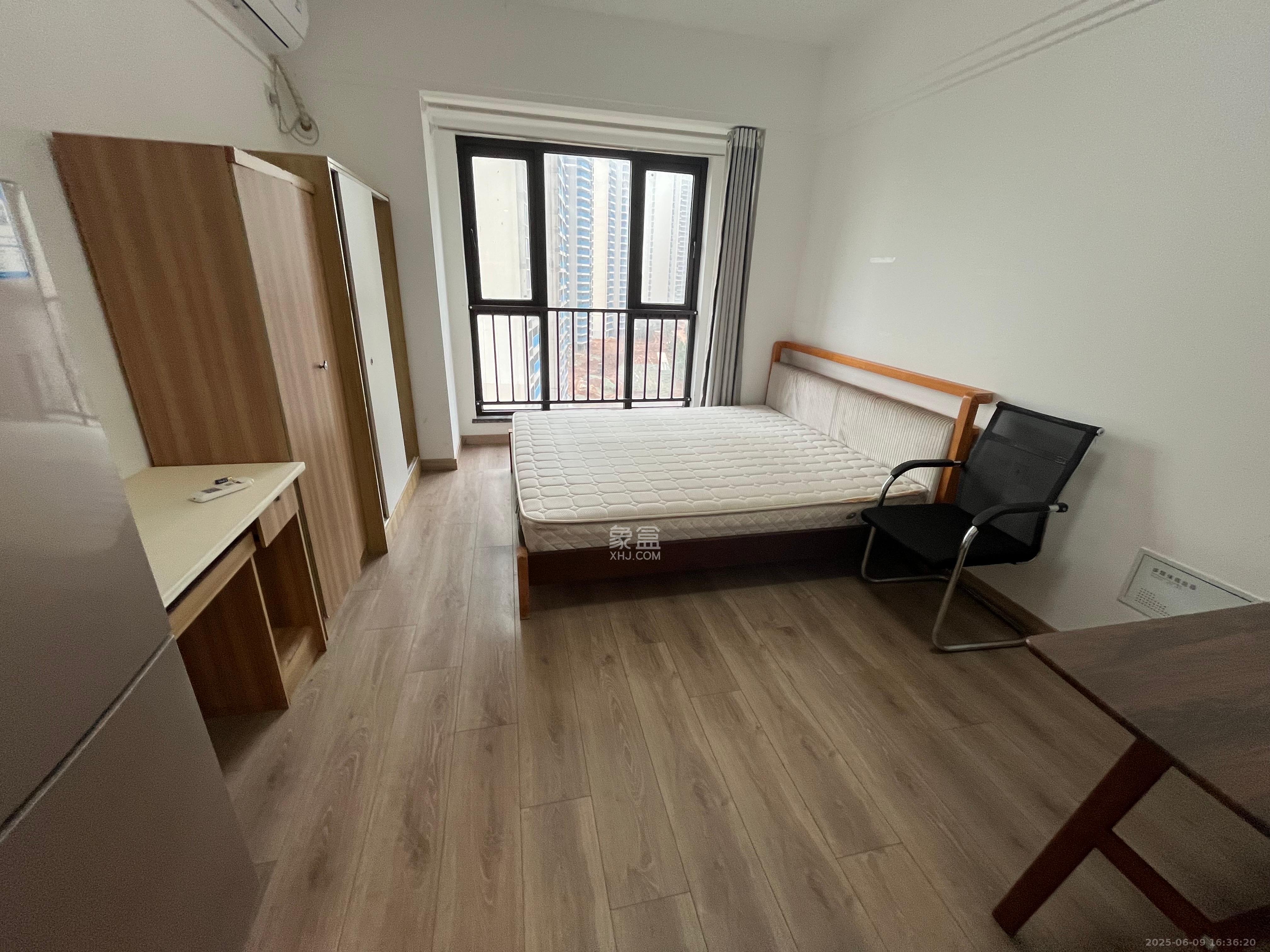 新城和樾(新城和樾公馆)  1室1厅1卫    1100.0元/月 新城和樾(新城和樾公馆)  1室1厅1卫    1100.0元/月室内图