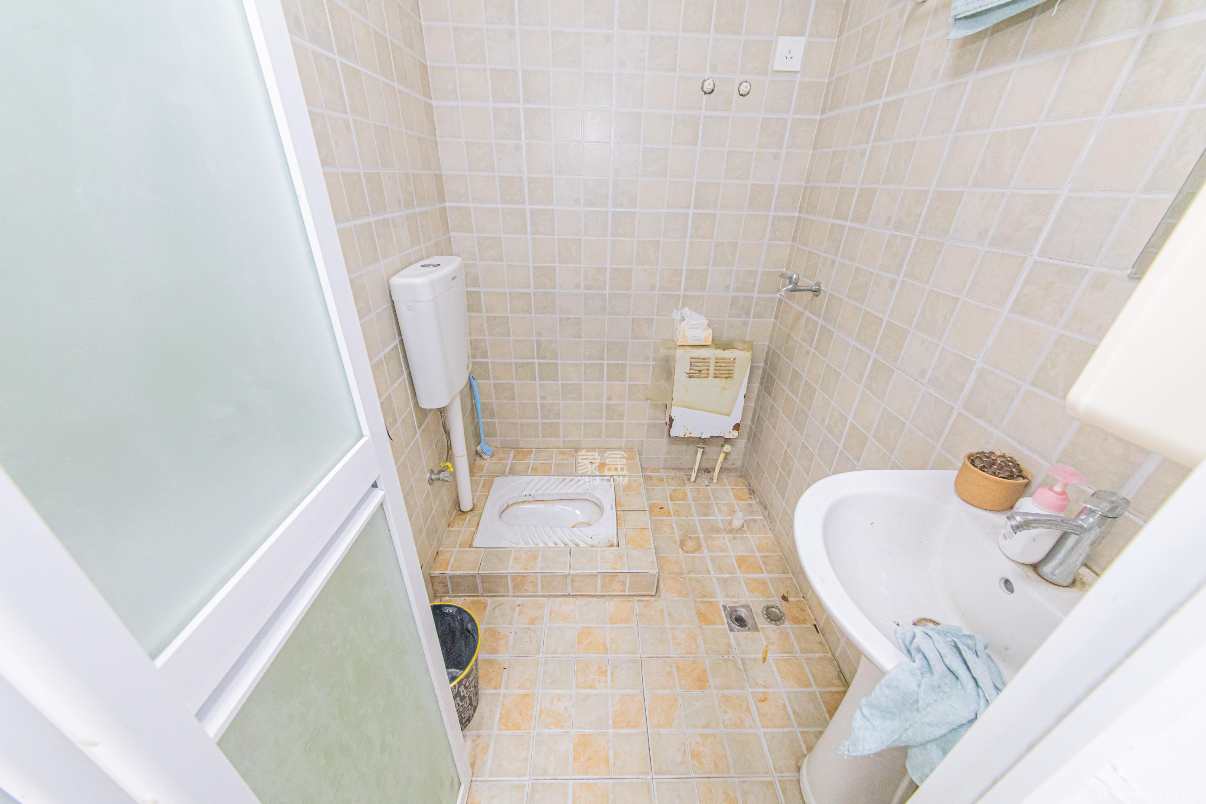 怡海星城 1室1厅1卫 1000.0元/月 怡海星城 1室1厅1卫 1000.0元/月室内图