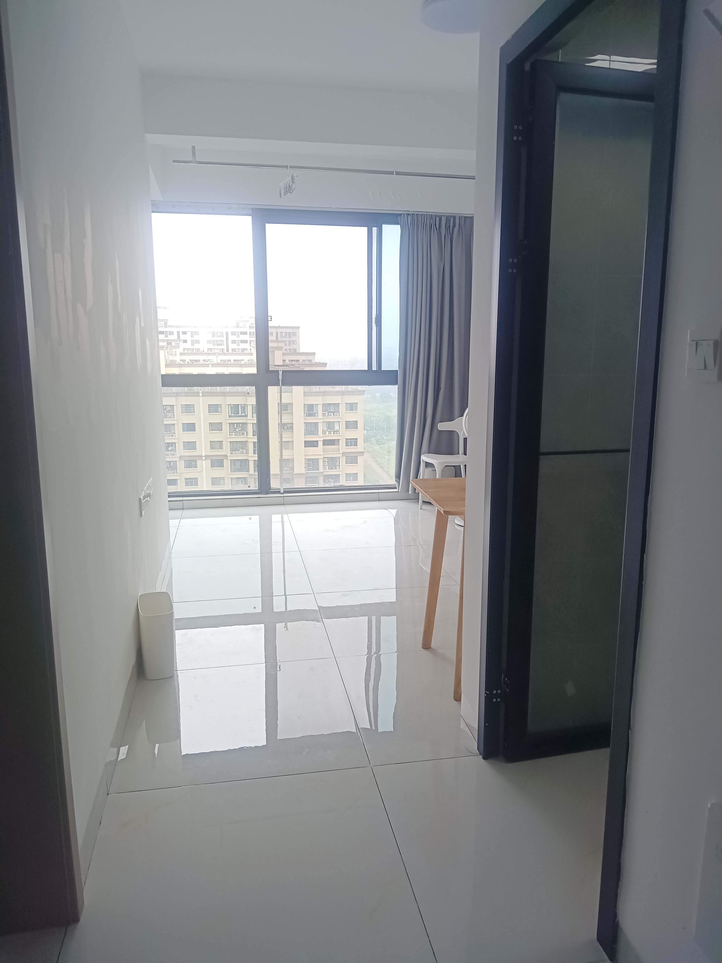 东方国际 1室0厅1卫 1300.0元/月 东方国际 1室0厅1卫 1300.0元/月室内图