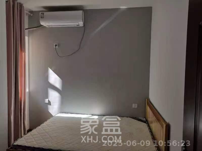 爵世名邸东湖（东湖壹号企业总部基地）  4室2厅1卫   2400.00元/月室内图