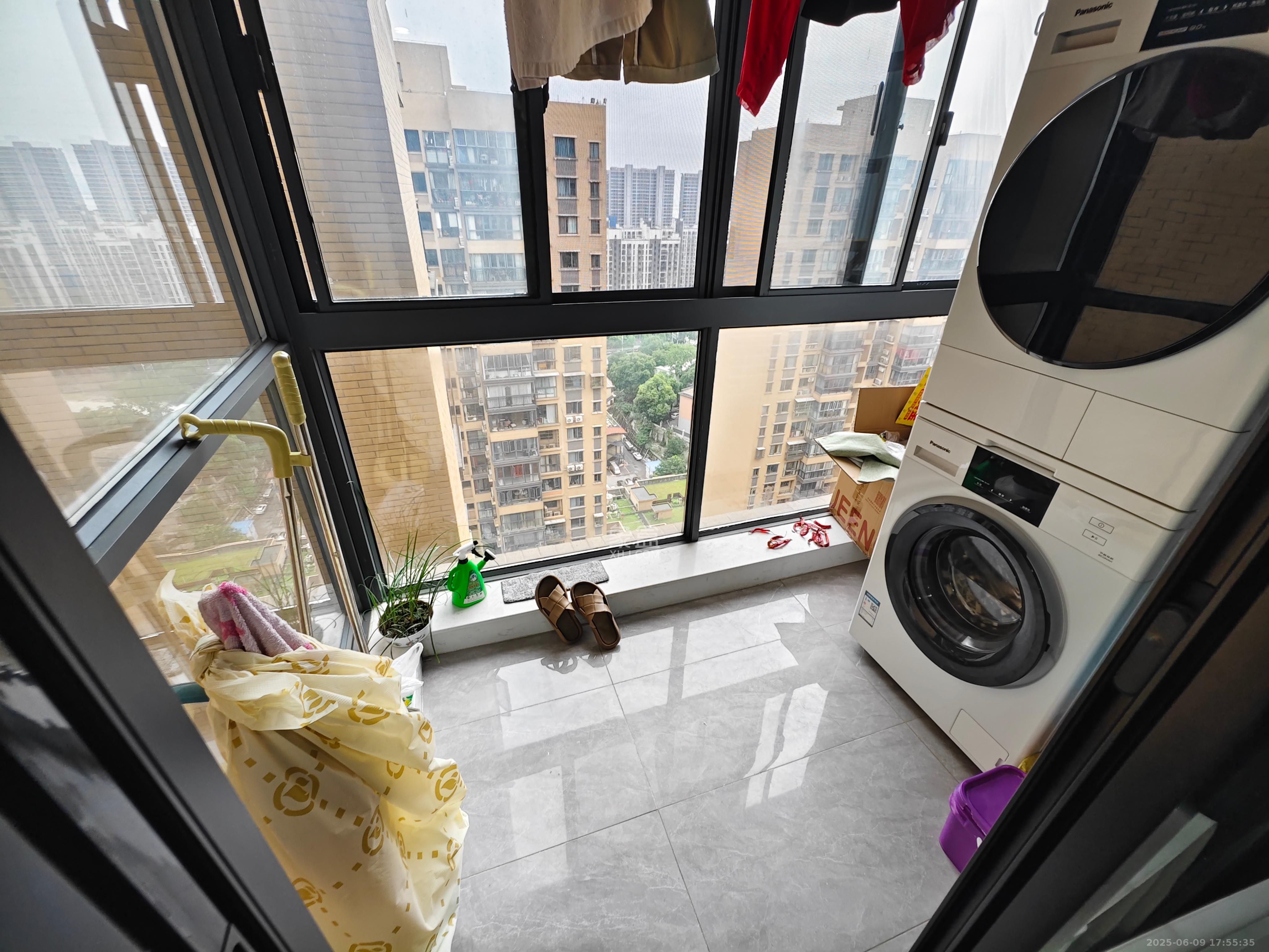 鑫远御文台二期  4室2厅2卫    6000.0元/月 鑫远御文台二期  4室2厅2卫    6000.0元/月室内图