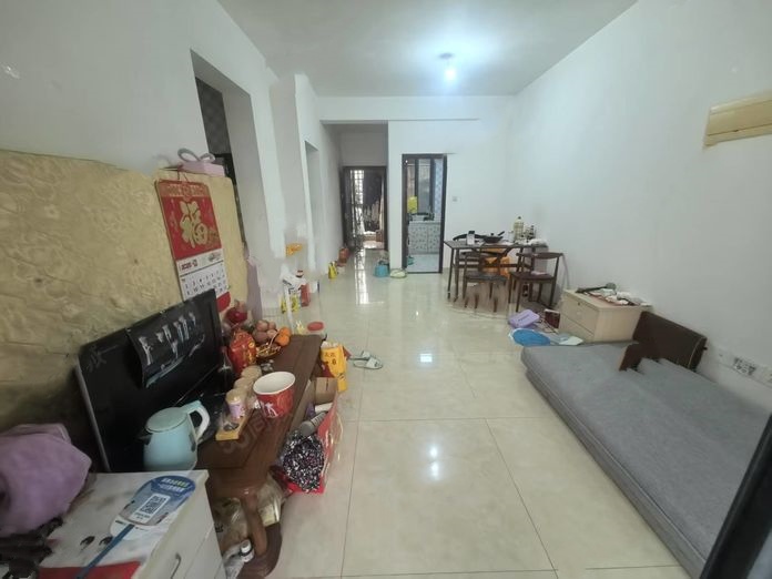 椰岛华庭 2室2厅2卫 2500.0元/月 椰岛华庭 2室2厅2卫 2500.0元/月室内图