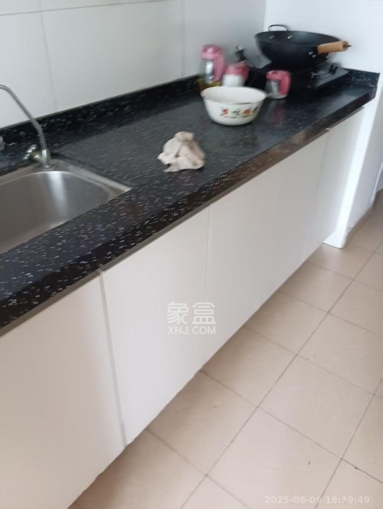 江山帝景哈佛  1室1厅1卫   1300.00元/月室内图