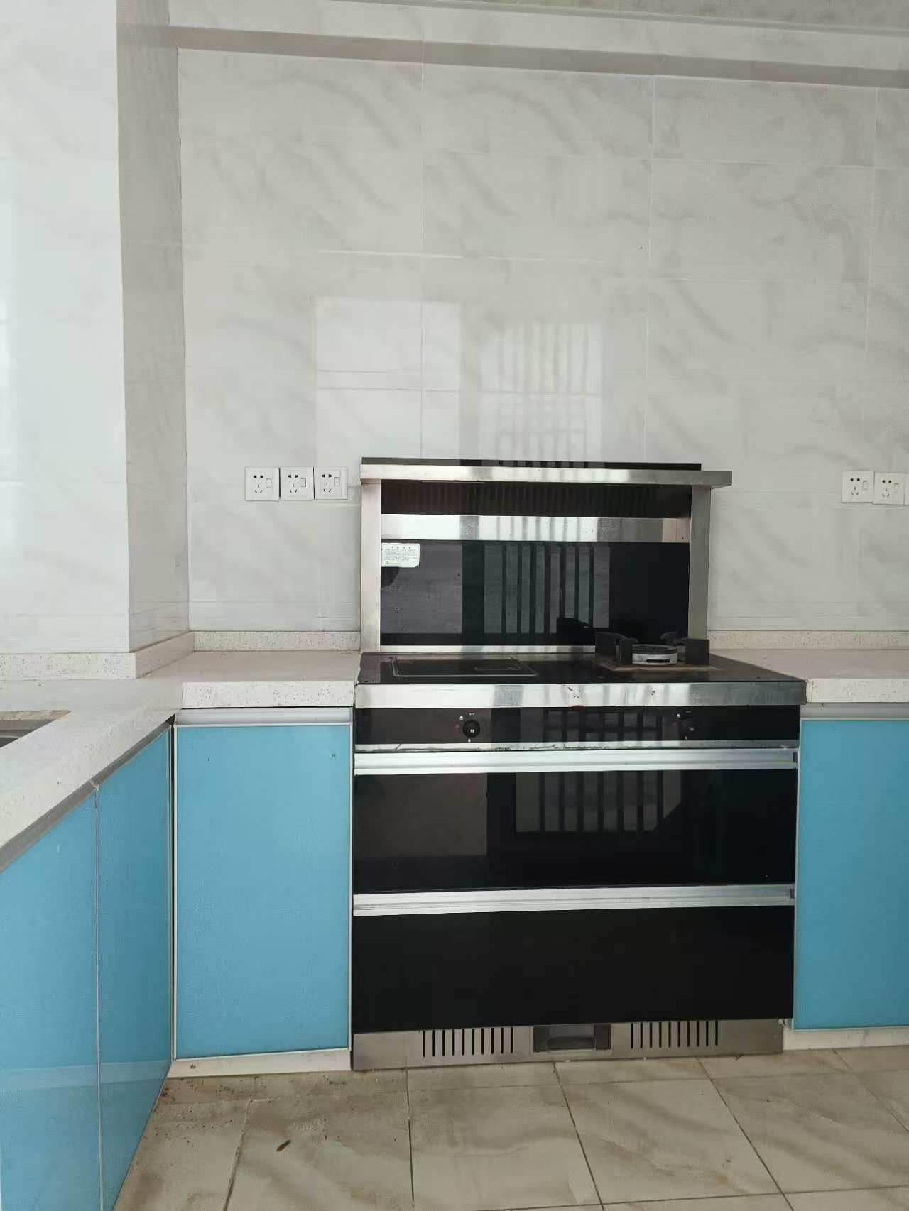 保利中央海岸一二期 3室2厅2卫 197.0万 保利中央海岸一二期 3室2厅2卫 197.0万室内图