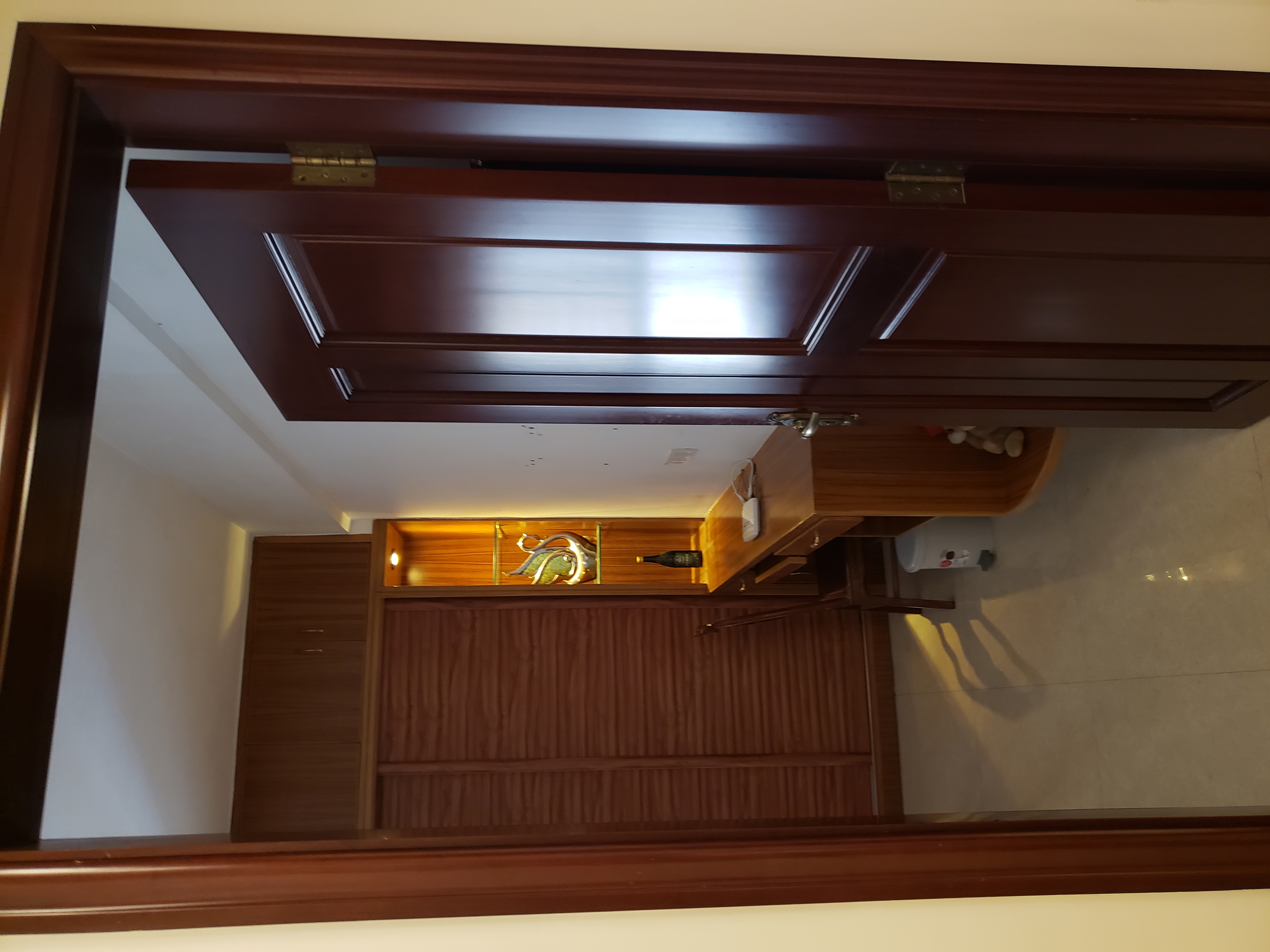 宜家广场 3室2厅1卫 3500.0元/月 宜家广场 3室2厅1卫 3500.0元/月室内图