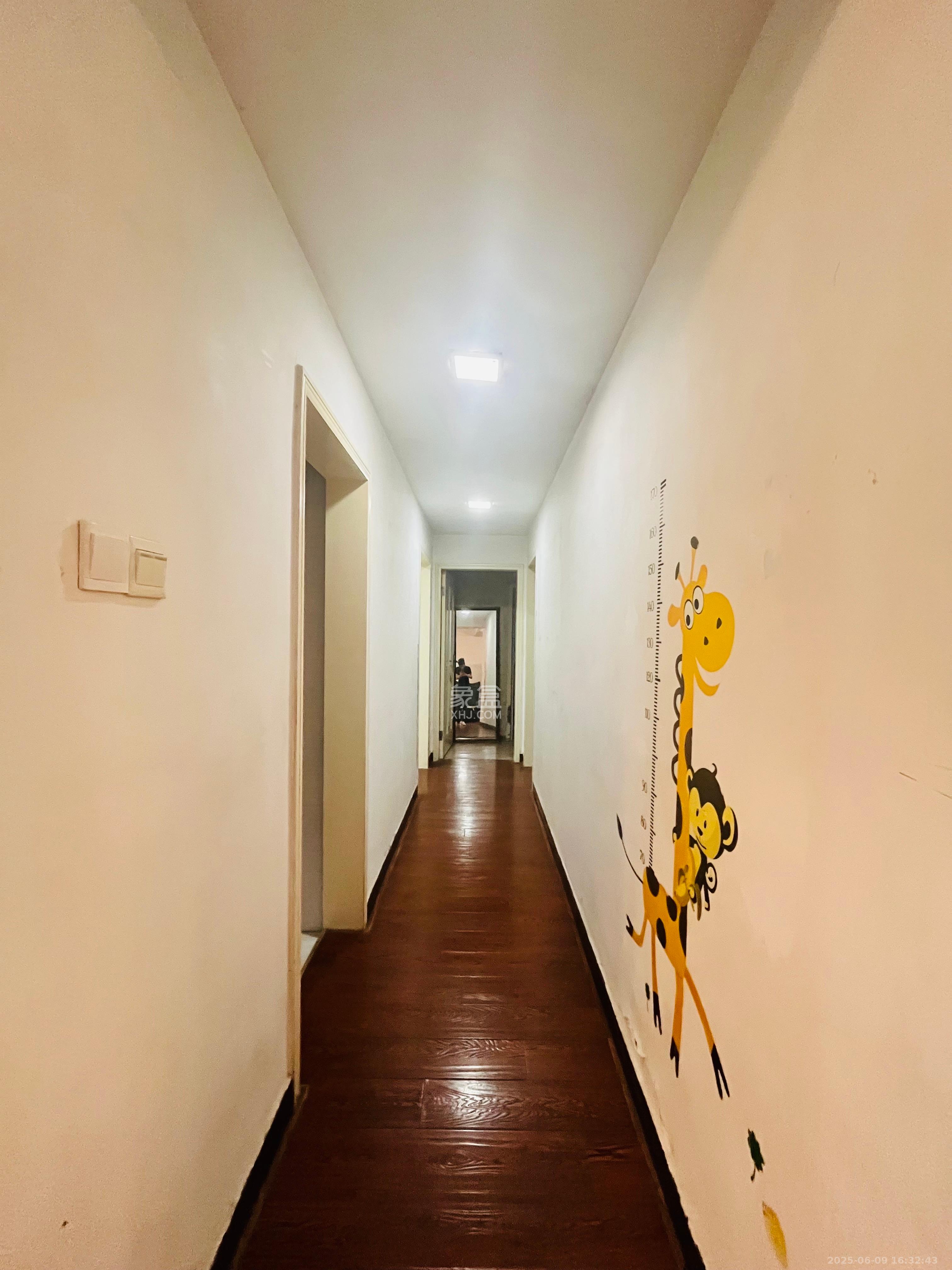 佳阳悦景馨都  1室0厅0卫    3000.0元/月 佳阳悦景馨都  1室0厅0卫    3000.0元/月室内图