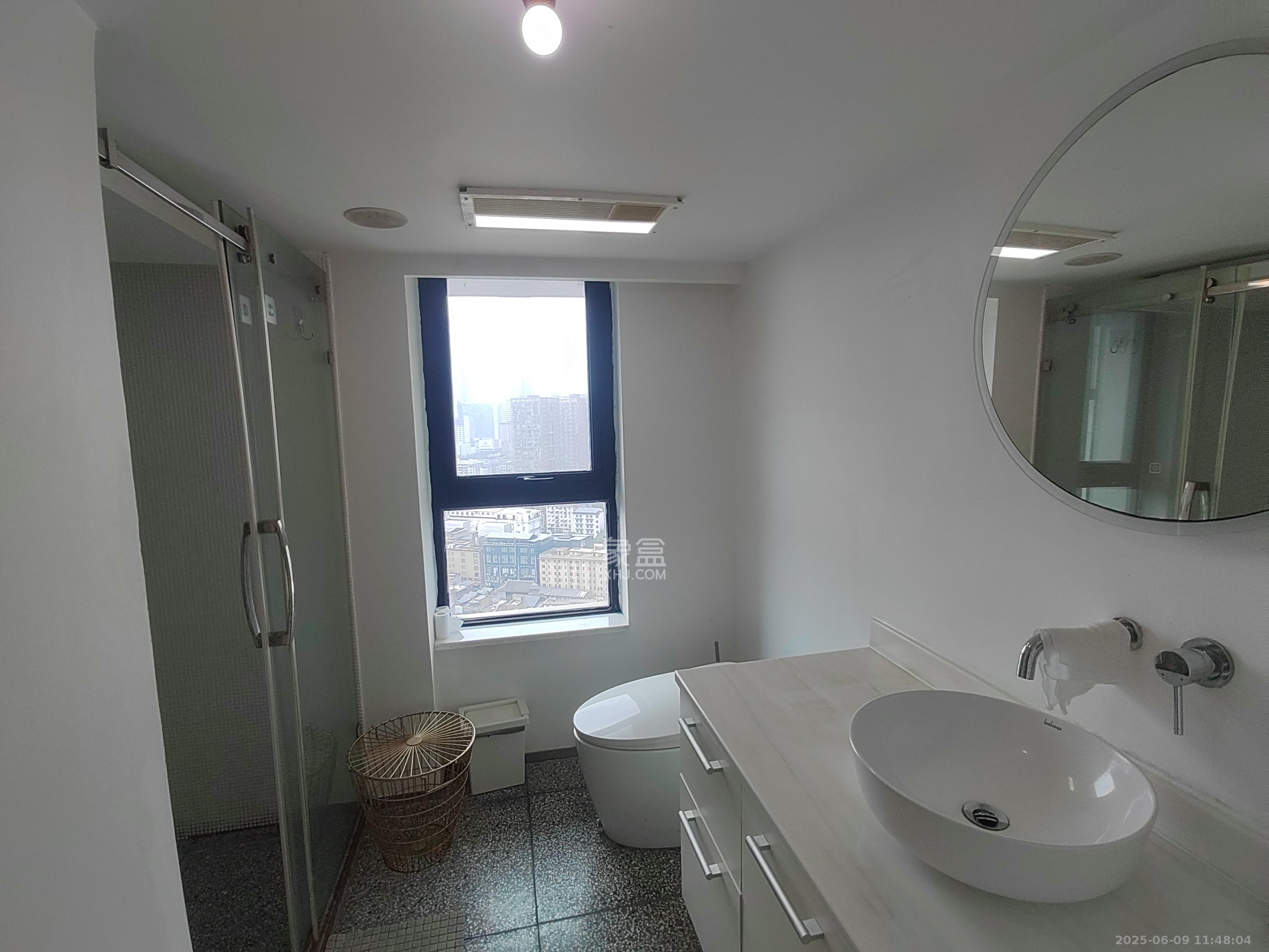 潮宗御苑 4室2厅1卫 10000.0元/月 潮宗御苑 4室2厅1卫 10000.0元/月室内图