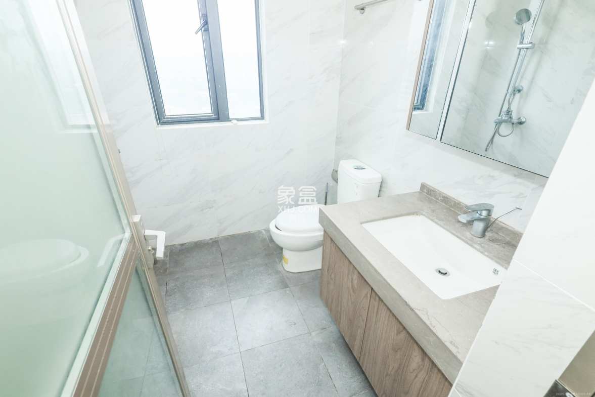 梦想新天地  4室2厅2卫    129.0万 梦想新天地  4室2厅2卫    129.0万卫生间