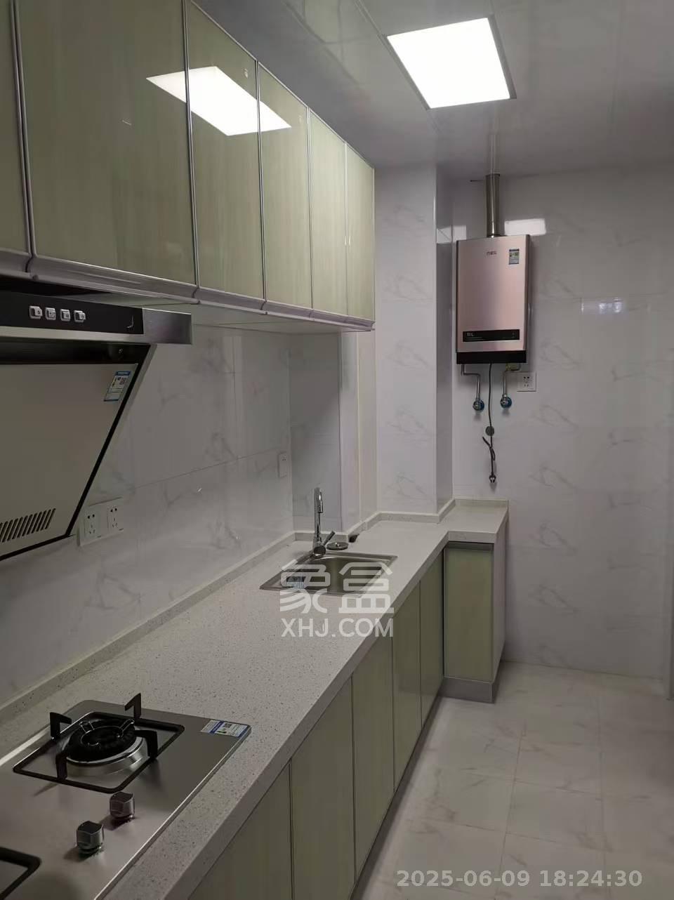 东方美地  3室2厅1卫    2300.0元/月室内图