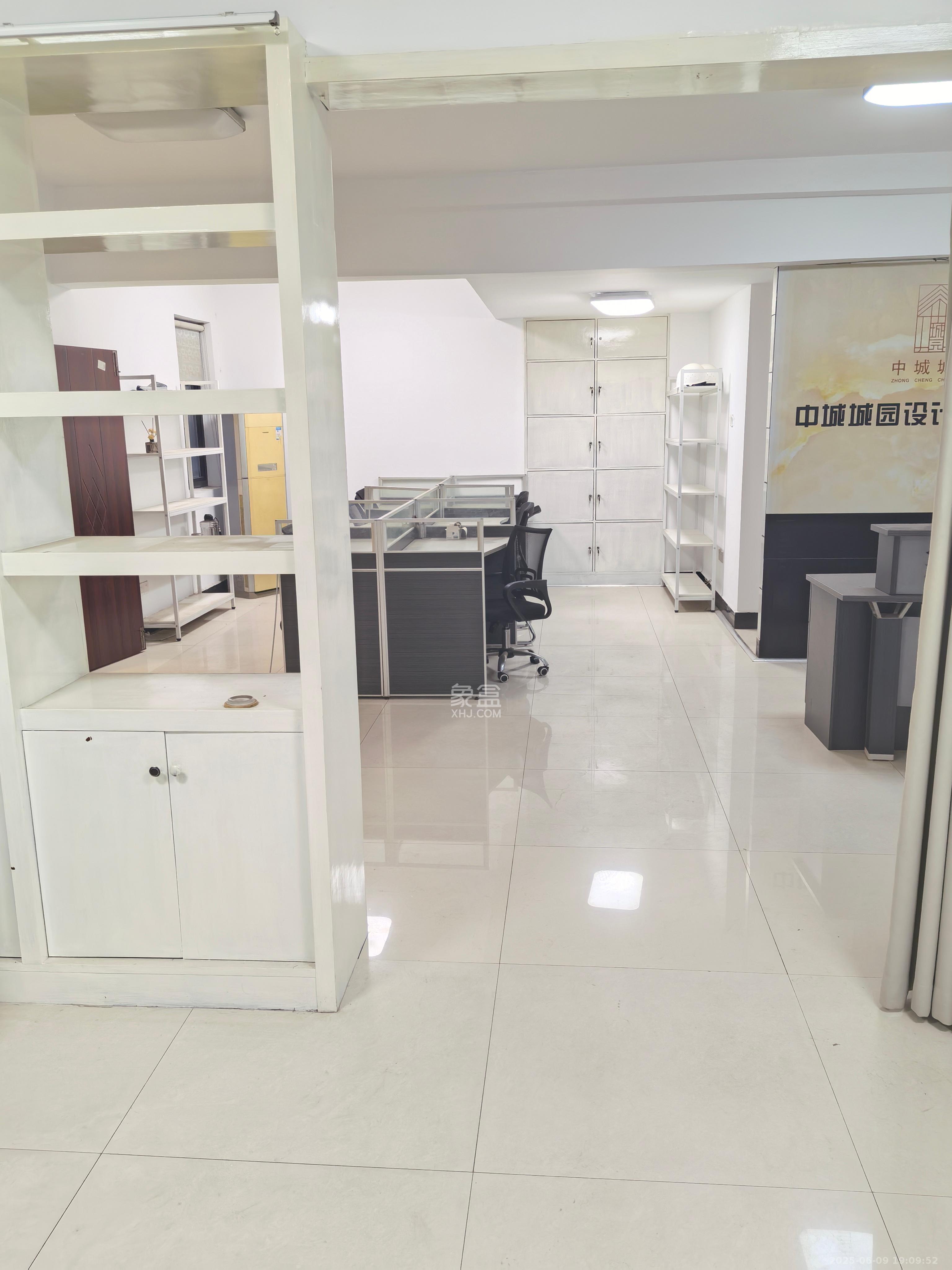 鑫远杰座 1室1厅1卫 4800.0元/月 鑫远杰座 1室1厅1卫 4800.0元/月室内图