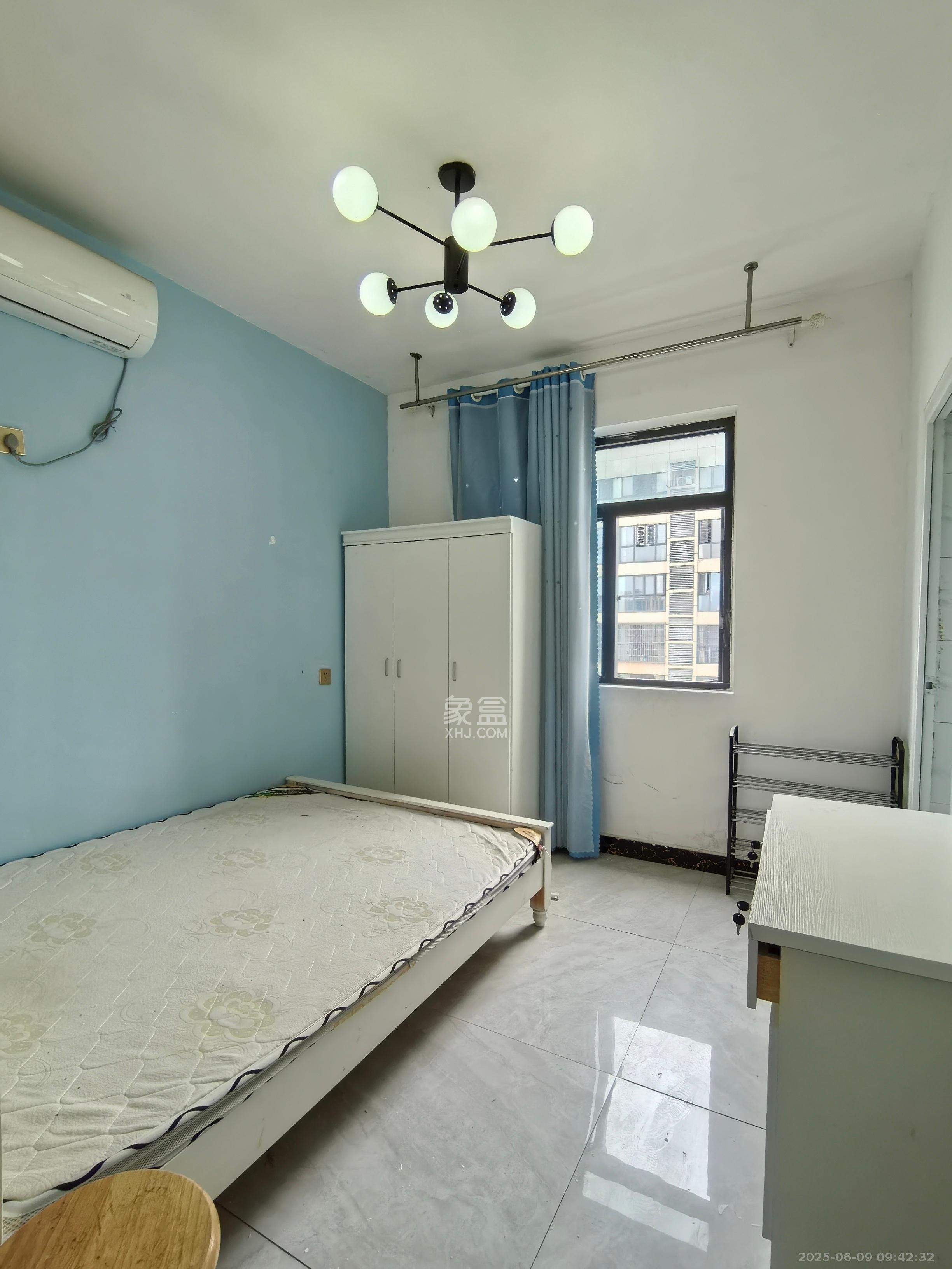 和悦城(蟠龙景苑) 1室0厅0卫 800.0元/月 和悦城(蟠龙景苑) 1室0厅0卫 800.0元/月室内图