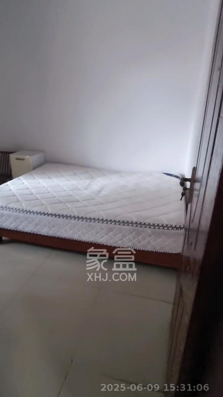 同鑫家园  2室1厅1卫   1600.00元/月室内图