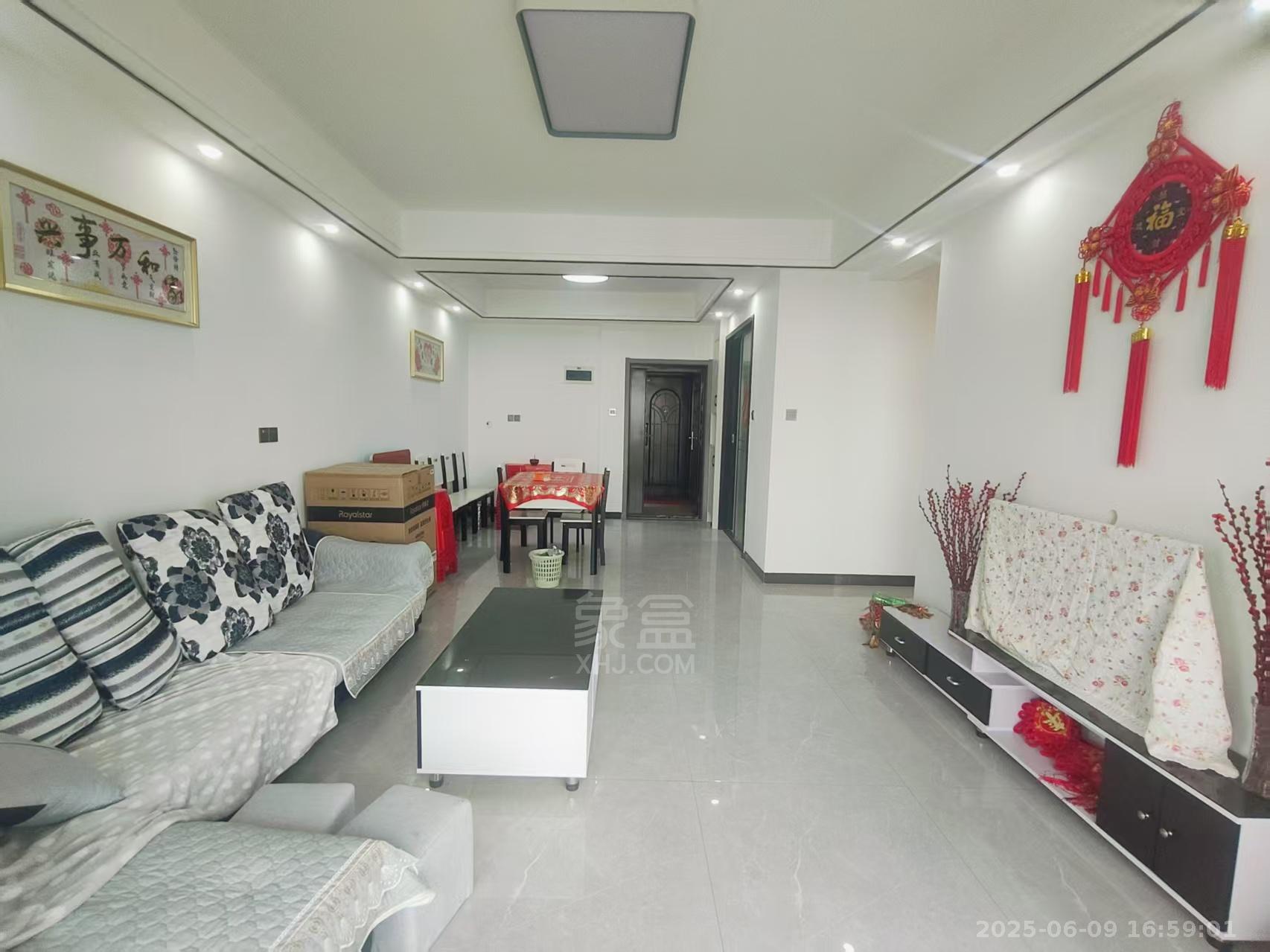 亿都新天地  3室2厅2卫    2000.0元/月 亿都新天地  3室2厅2卫    2000.0元/月室内图