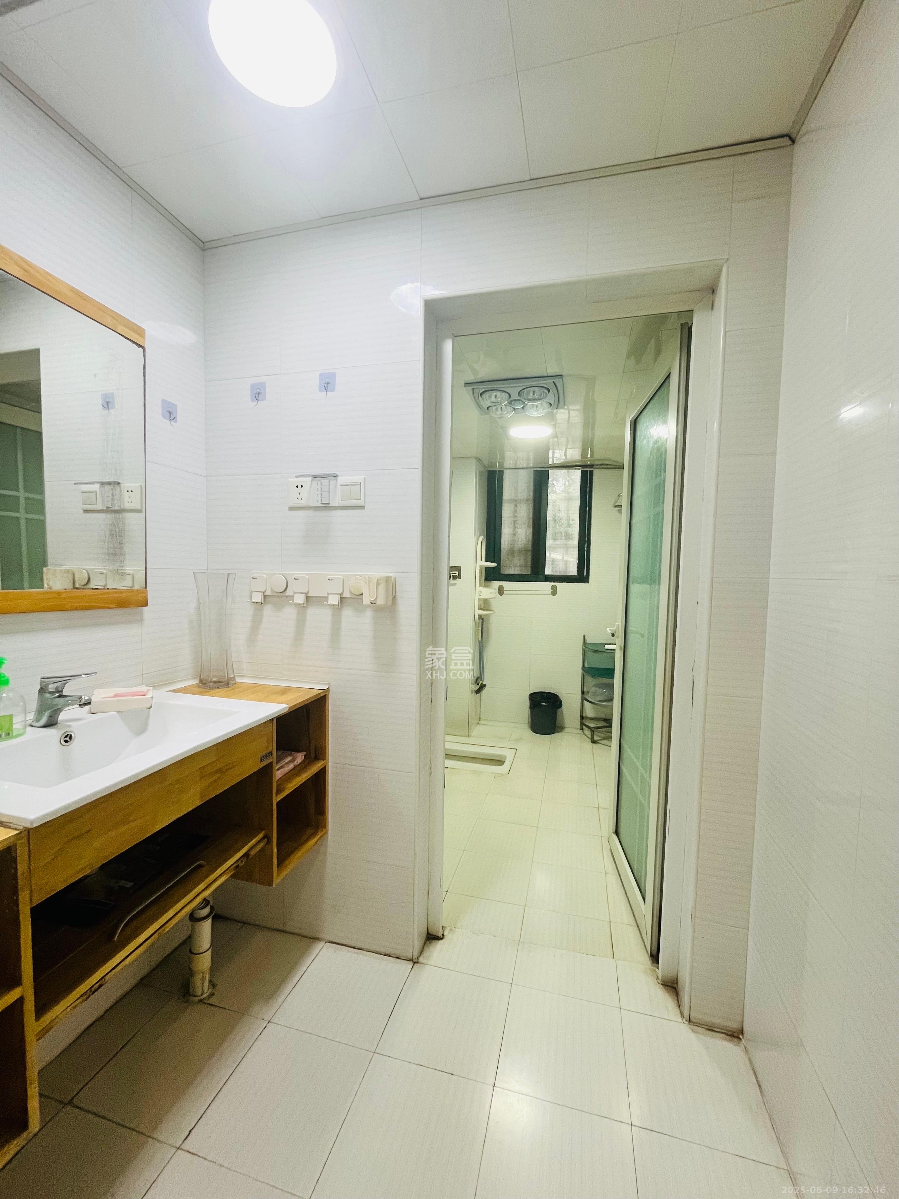 佳阳悦景馨都  1室0厅0卫    3000.0元/月 佳阳悦景馨都  1室0厅0卫    3000.0元/月室内图