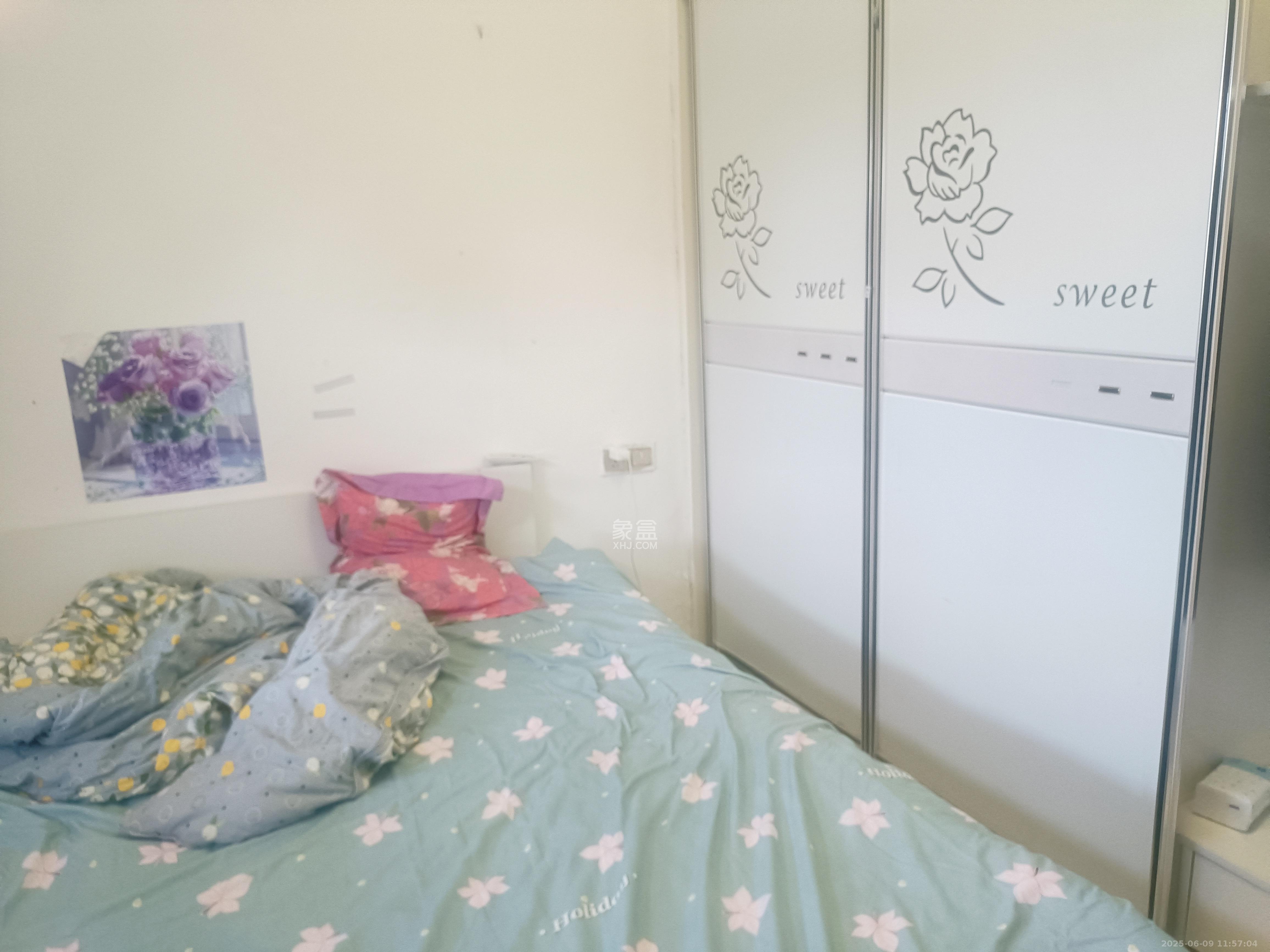 翡翠华庭  3室1厅1卫   2100.00元/月室内图