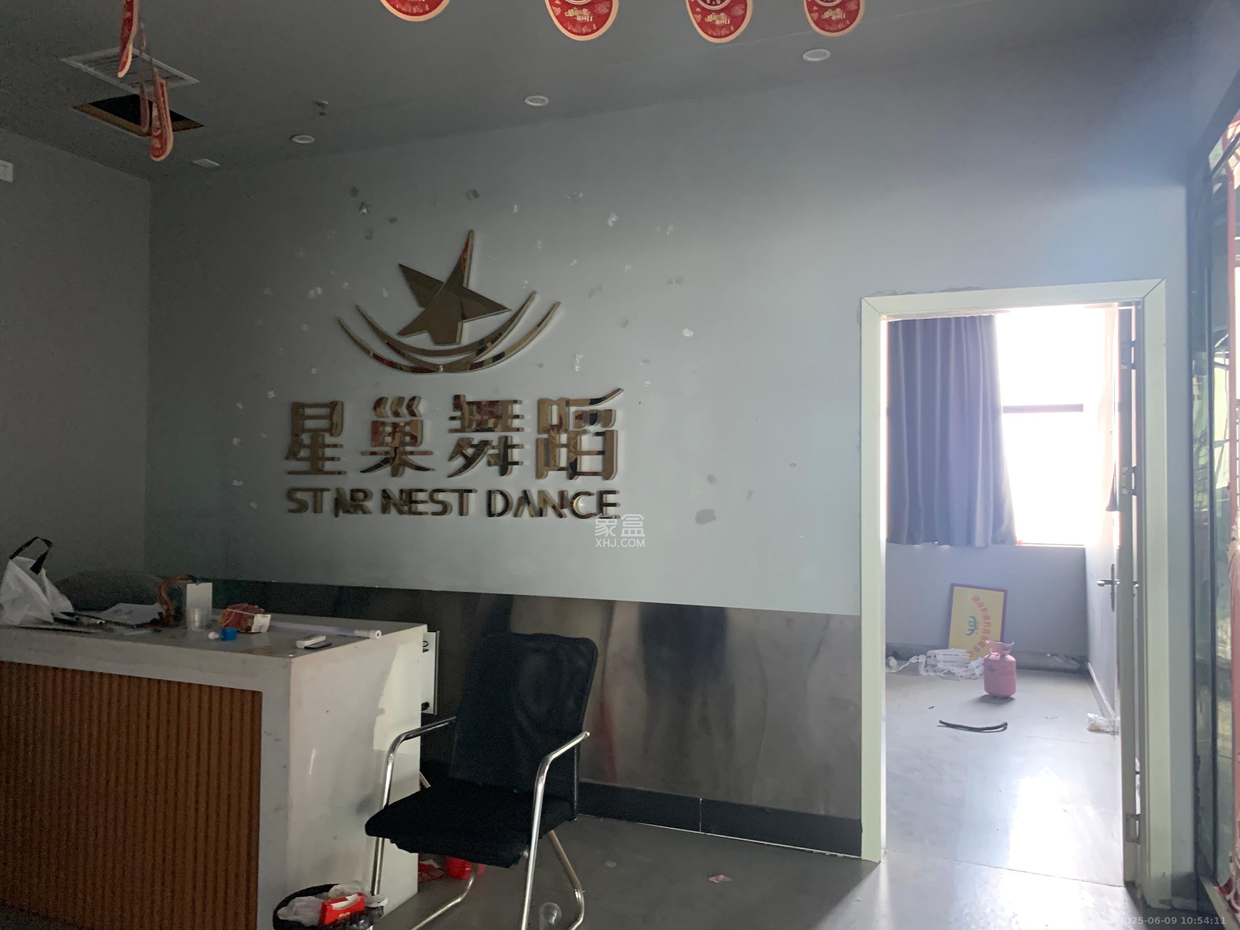 保利麓谷林语I区   309.0㎡      7416.0元/月室内图