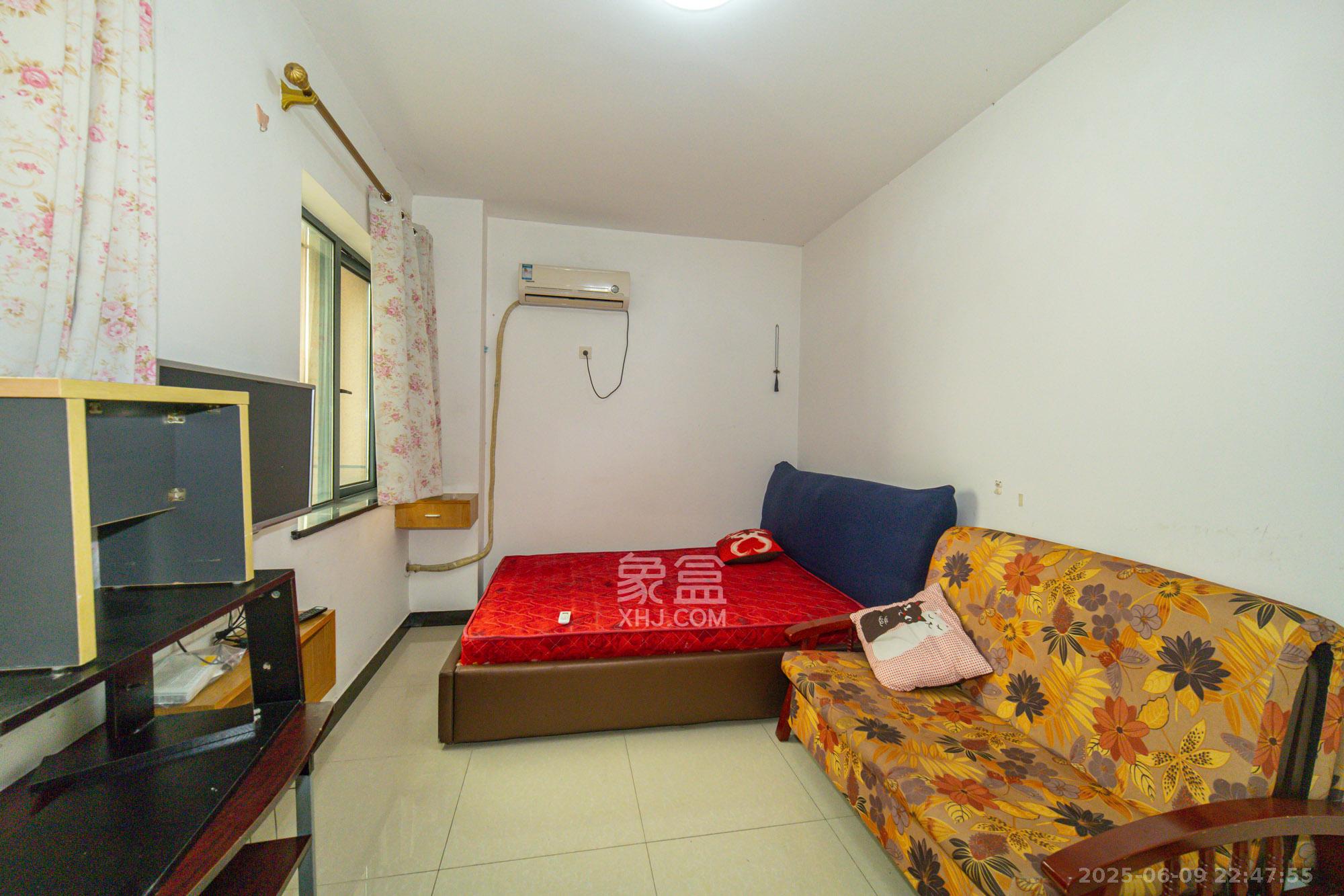 爱都(IDO) 1室1厅1卫 15.8万 爱都(IDO) 1室1厅1卫 15.8万客厅