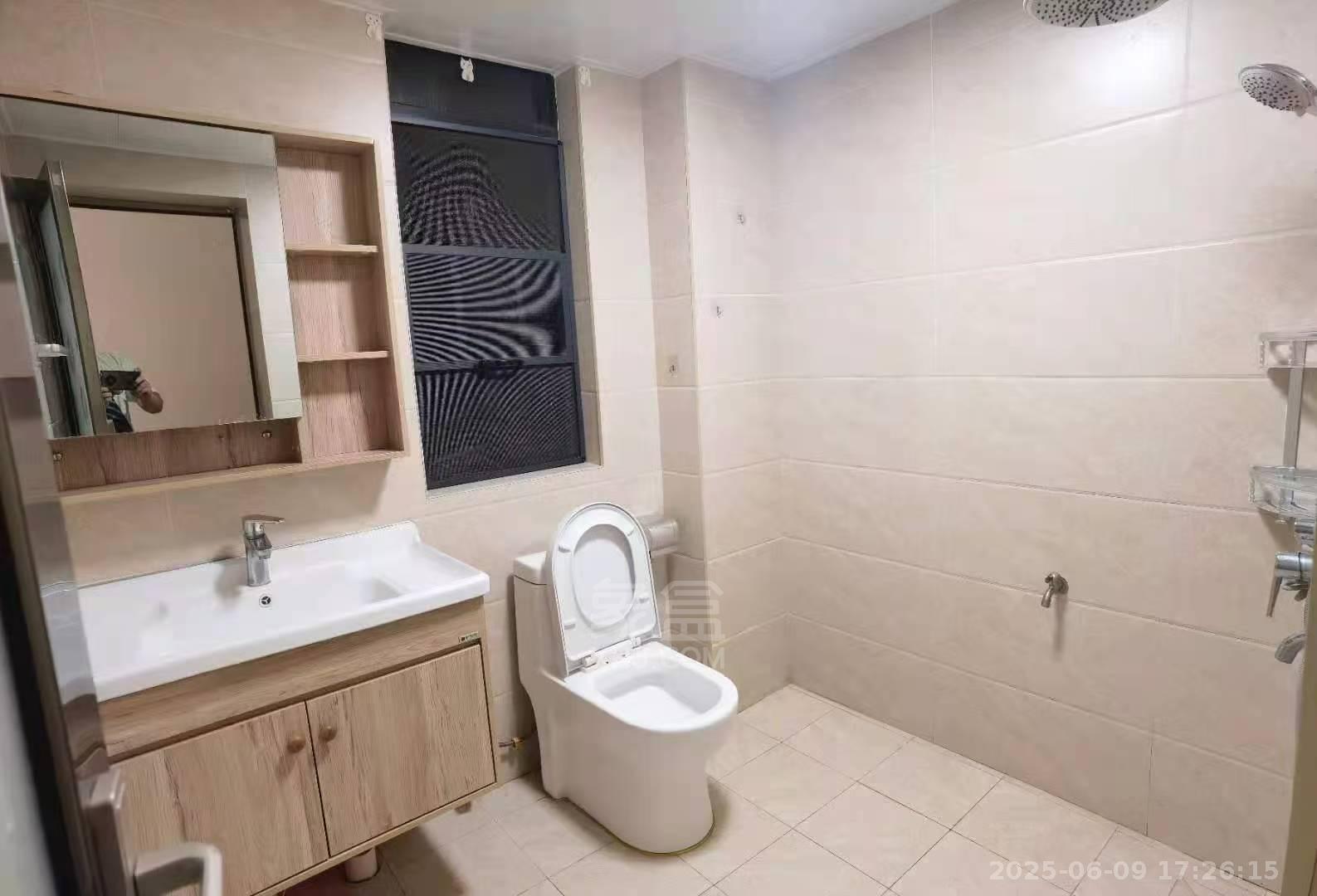 经世龙城  2室1厅1卫    1800.0元/月小区图
