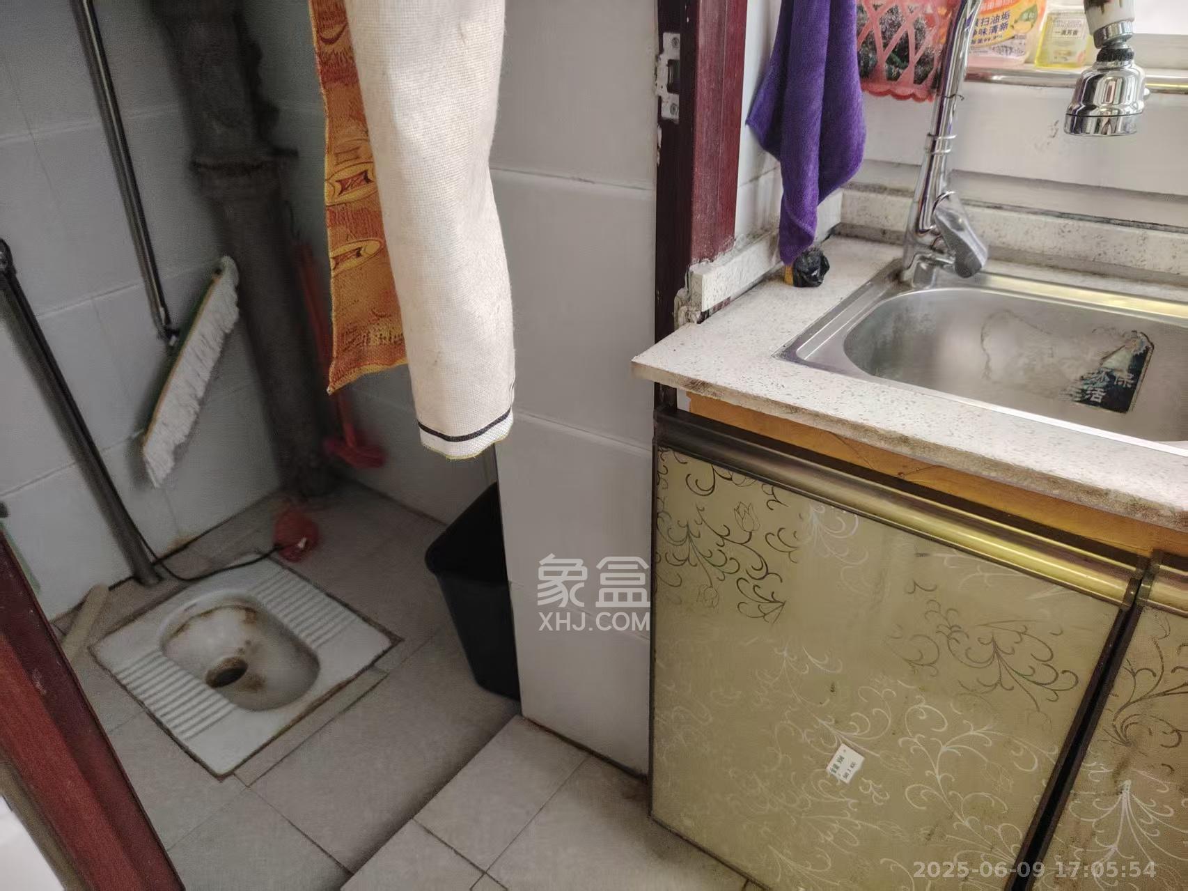 物贸小区  1室1厅1卫    1600.0元/月室内图