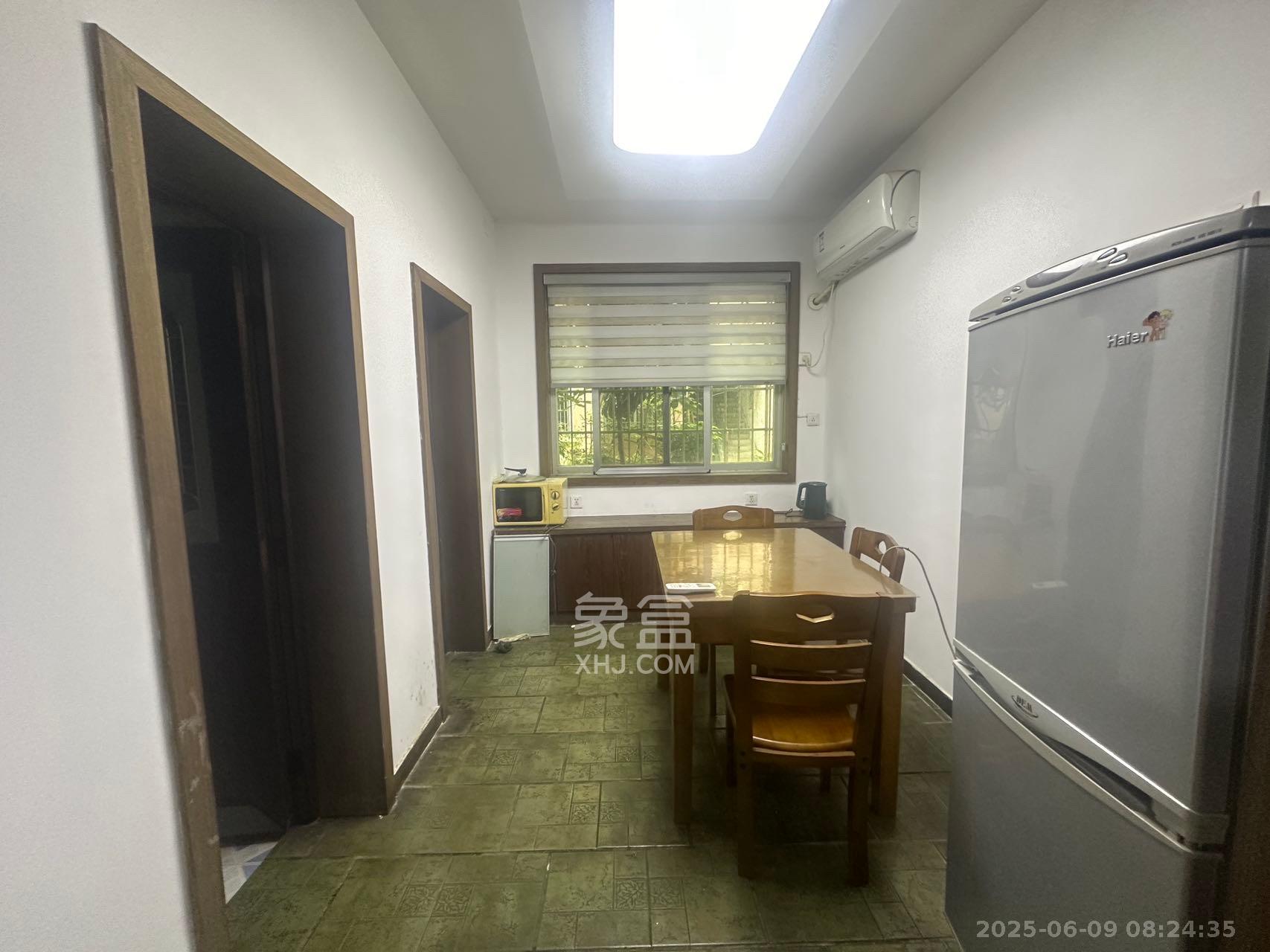 马王堆陶瓷建材新城 2室2厅1卫 2000.0元/月 马王堆陶瓷建材新城 2室2厅1卫 2000.0元/月室内图