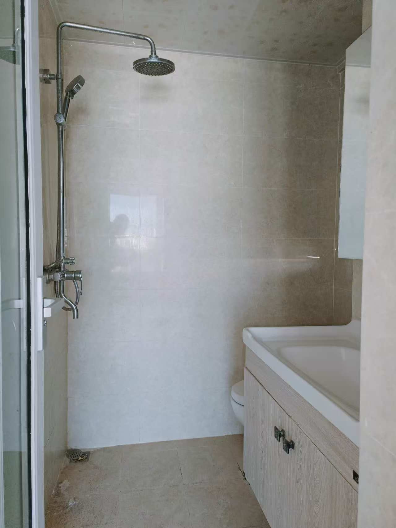 保利中央海岸一二期 3室2厅2卫 197.0万 保利中央海岸一二期 3室2厅2卫 197.0万室内图