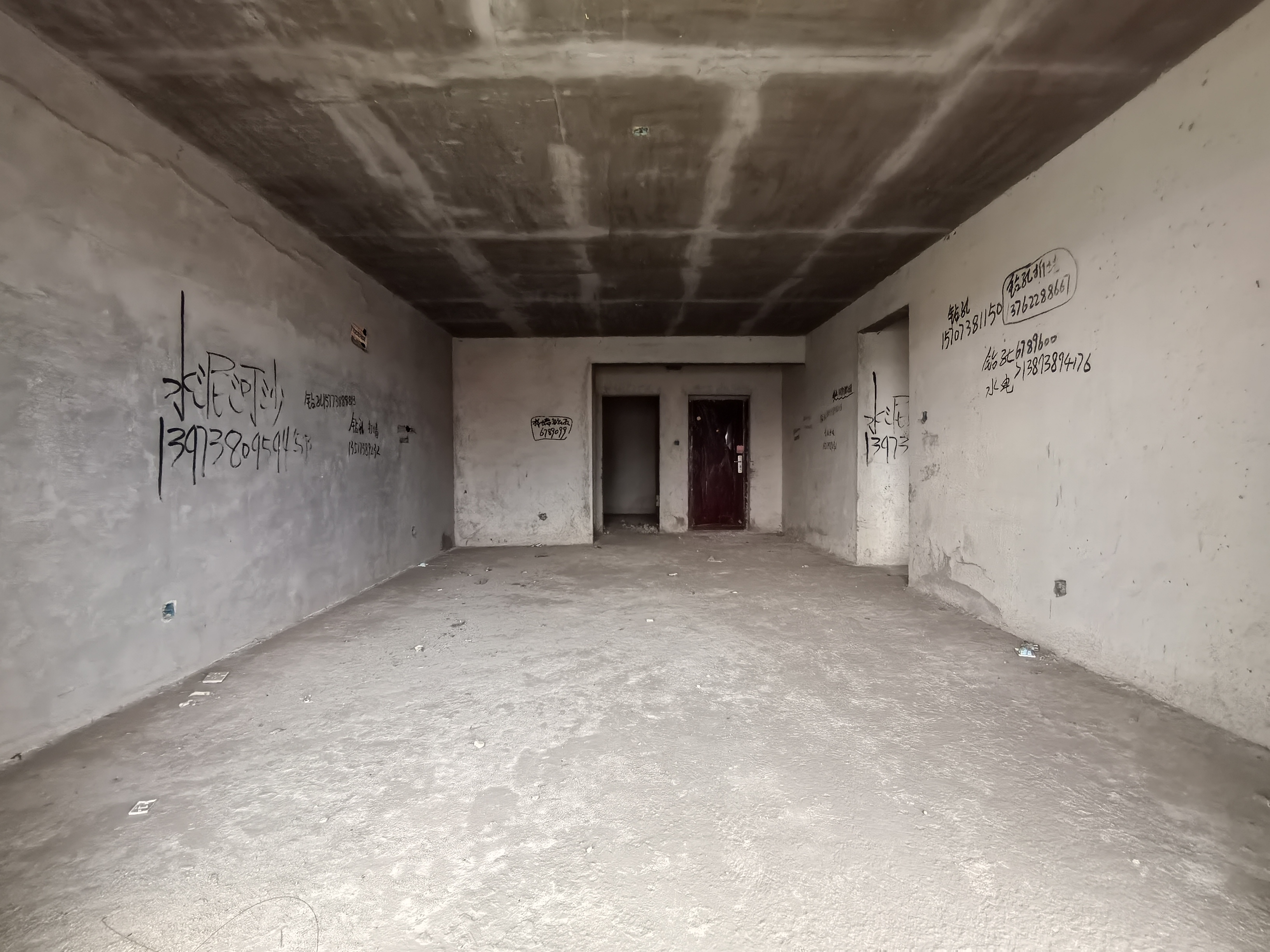 涟水名邸 1室0厅0卫 80.0万 涟水名邸 1室0厅0卫 80.0万客厅