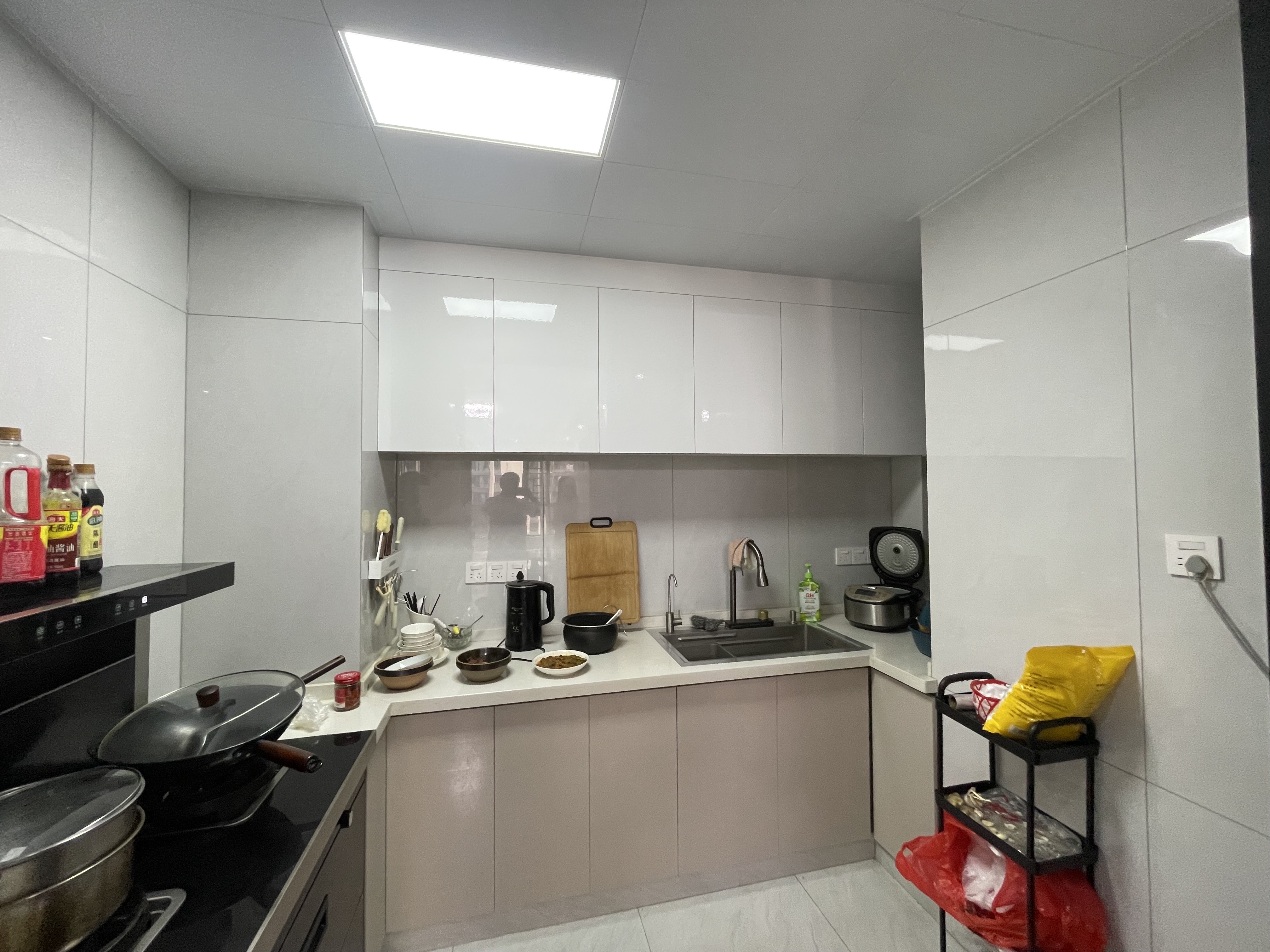 湘悦青春里  4室2厅2卫    88.8万 湘悦青春里  4室2厅2卫    88.8万厨房