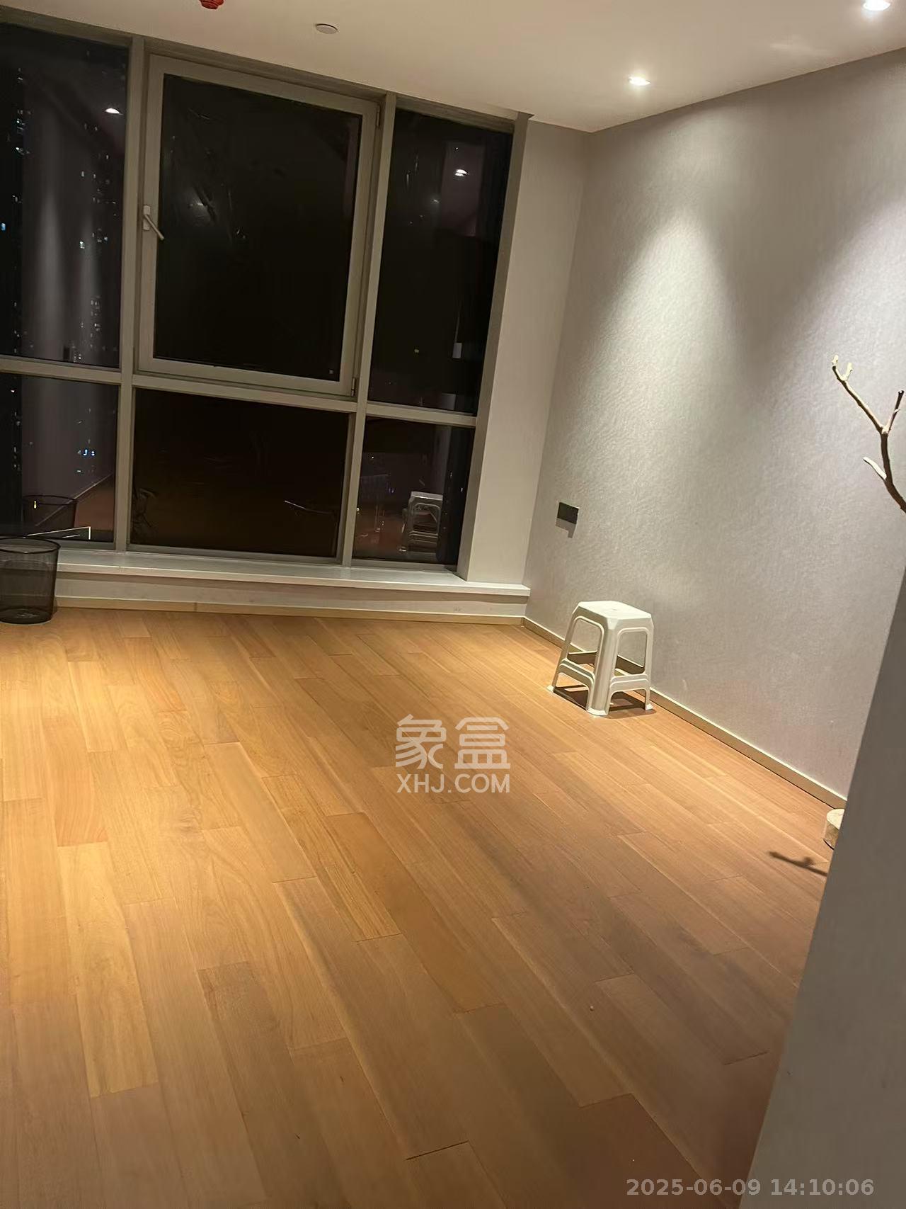 正荣梅溪紫阙台  4室2厅2卫   9000.00元/月室内图