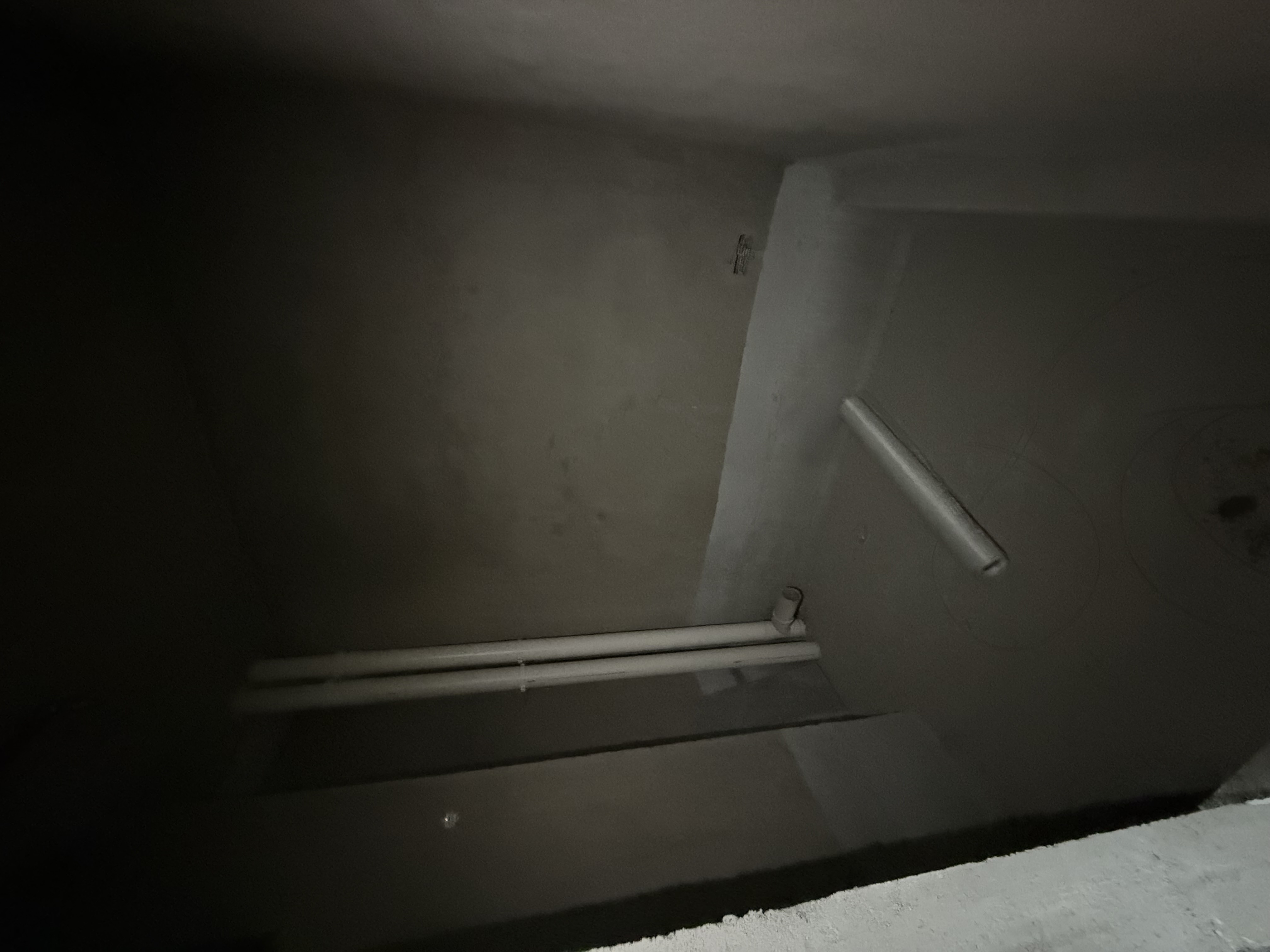 棠湖城市场广场  1室1厅1卫    17.0万客厅