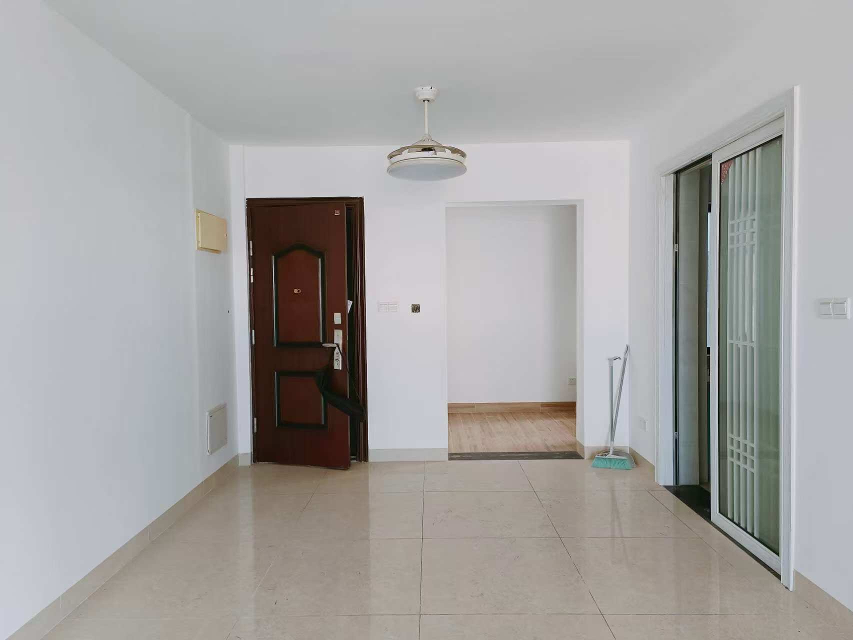 保利中央海岸一二期 3室2厅2卫 197.0万 保利中央海岸一二期 3室2厅2卫 197.0万室内图