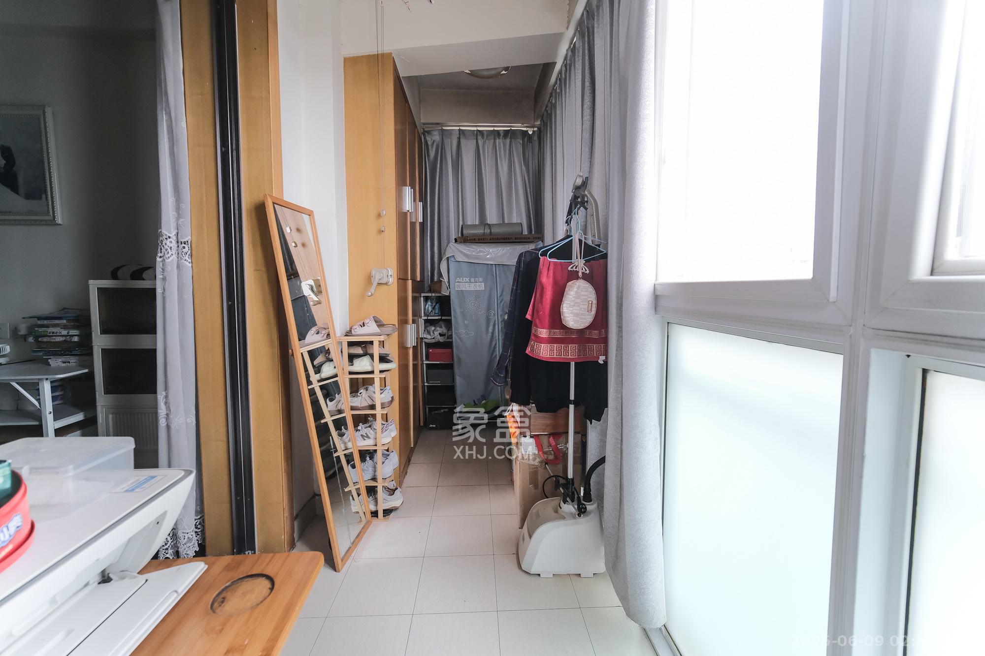 山水湾 2室2厅1卫 55.0万 山水湾 2室2厅1卫 55.0万阳台