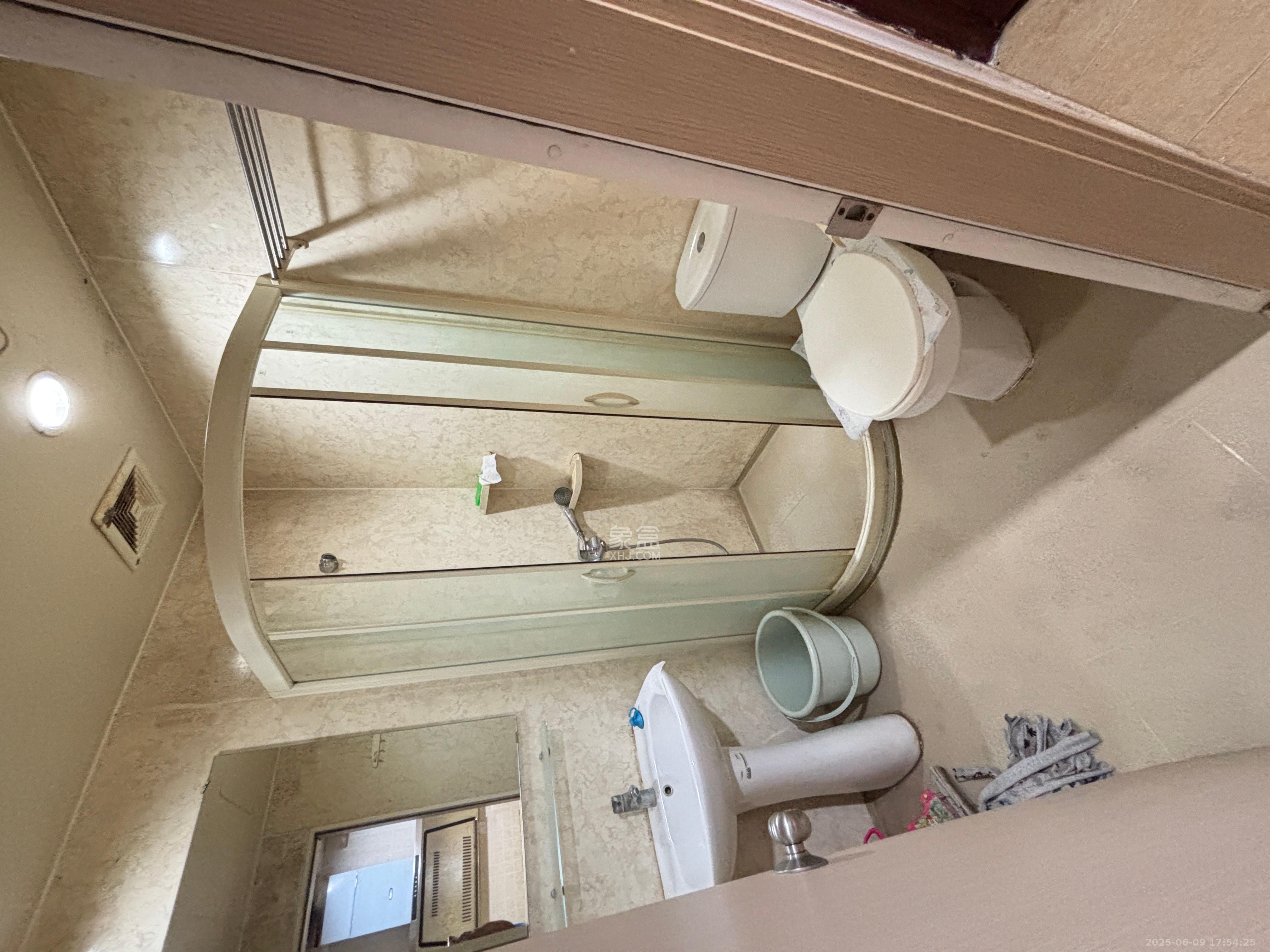 花漾年华(桂花园) 1室1厅1卫 1000.0元/月 花漾年华(桂花园) 1室1厅1卫 1000.0元/月室内图