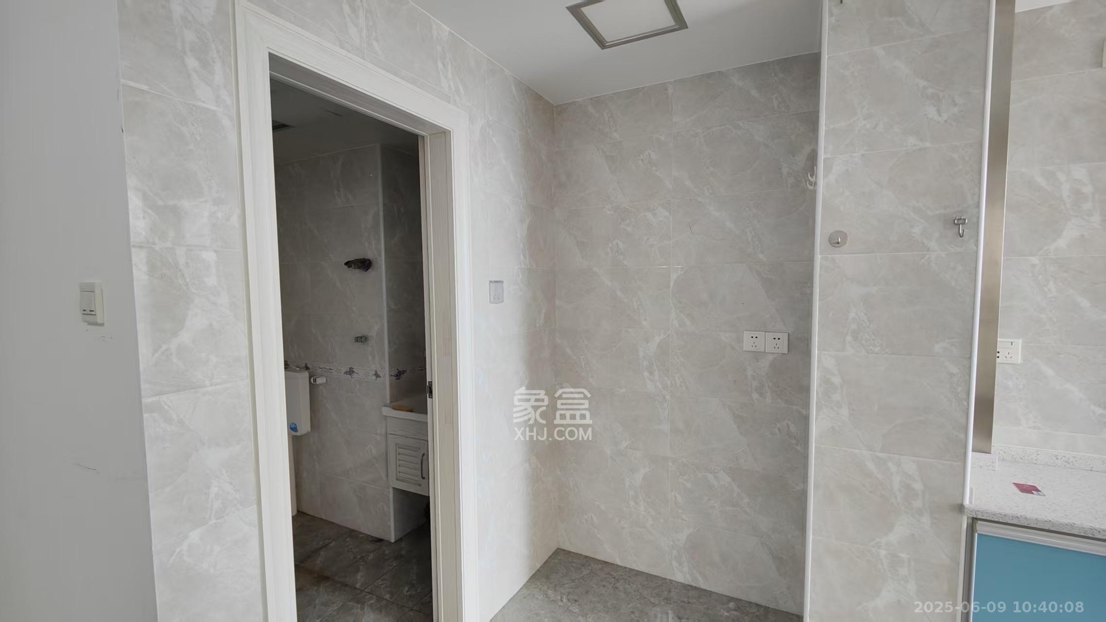 东岸城邦  1室0厅0卫   1600.00元/月室内图