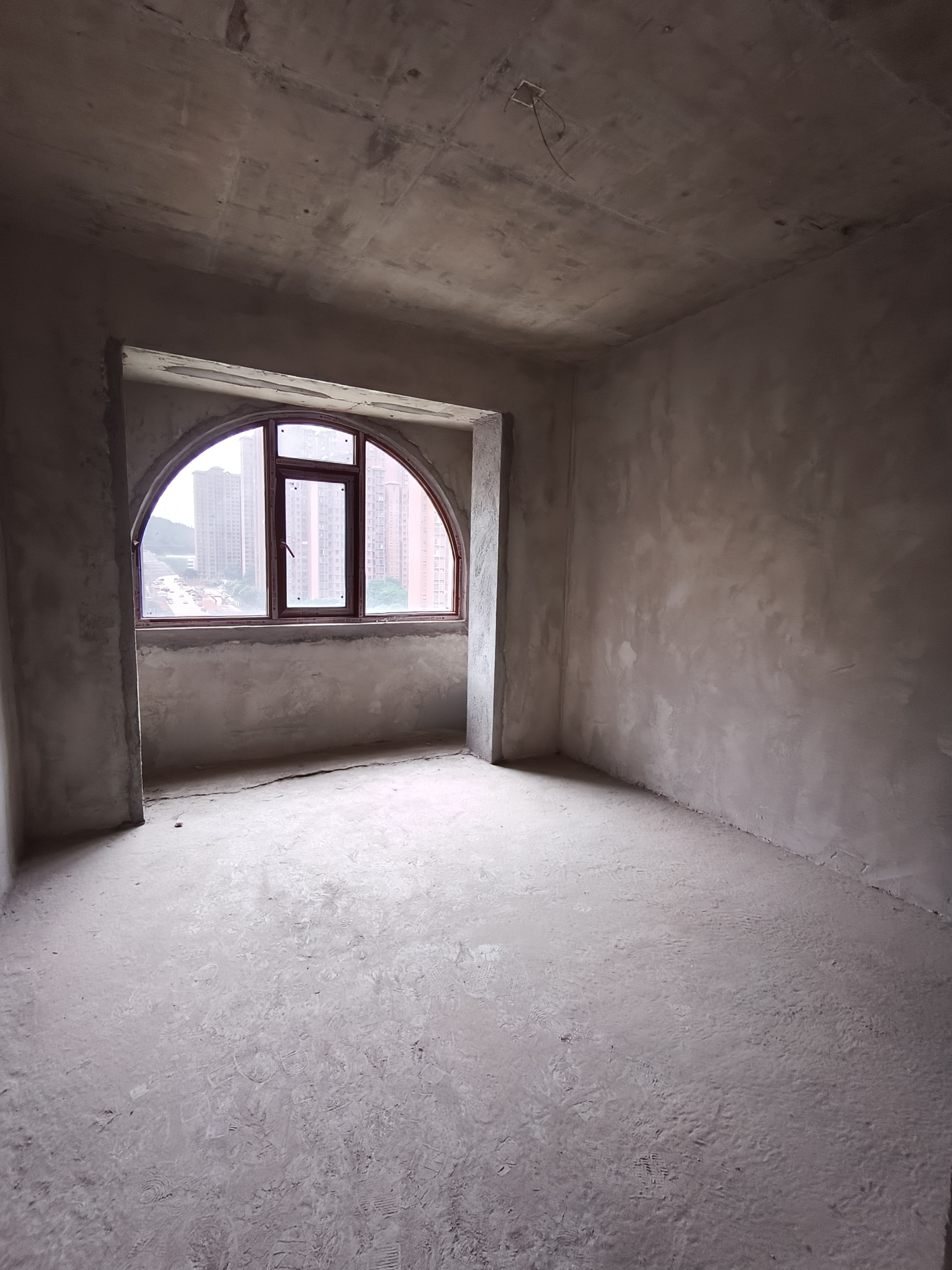 石化大院  3室2厅2卫    63.0万 石化大院  3室2厅2卫    63.0万客厅