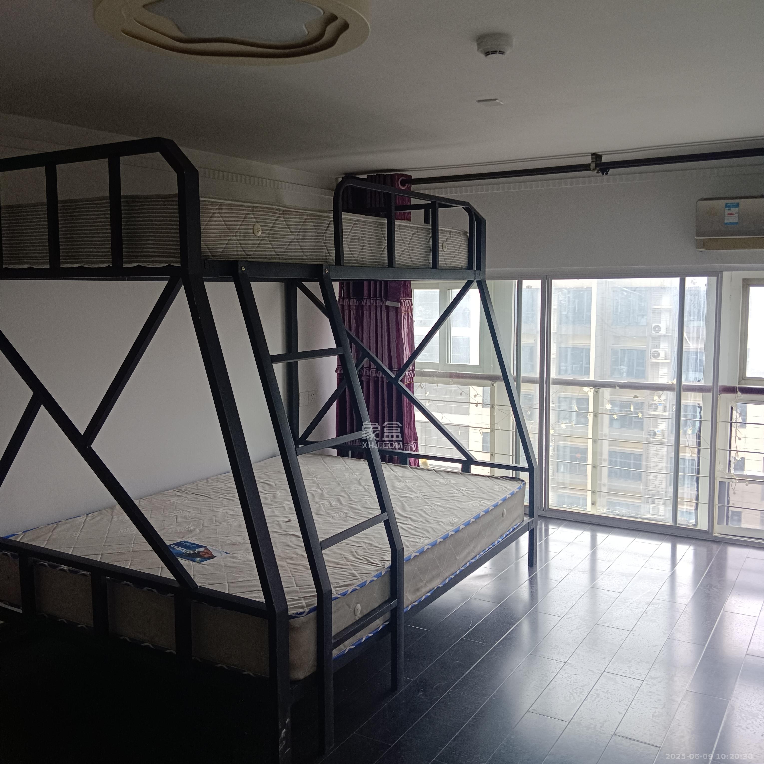 他城(天鸿时代公寓) 3室2厅2卫 2500.0元/月 他城(天鸿时代公寓) 3室2厅2卫 2500.0元/月室内图