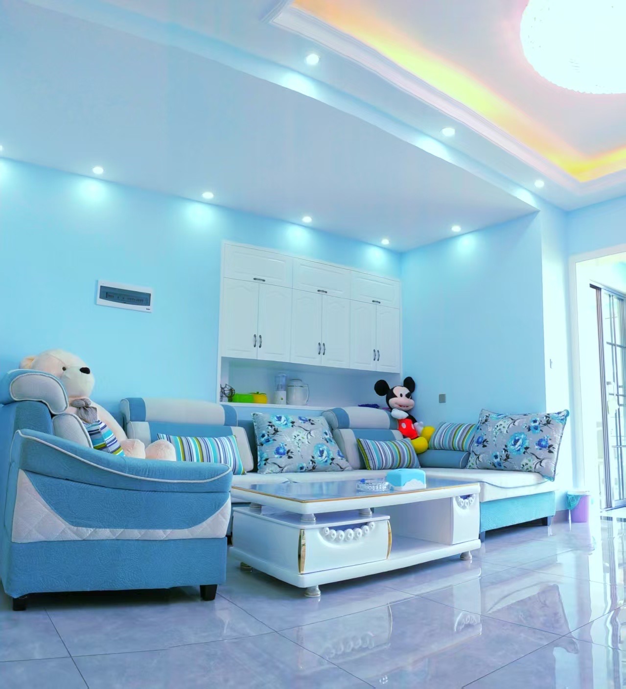 檀香山 3室2厅1卫 2000.0元/月 檀香山 3室2厅1卫 2000.0元/月户型图