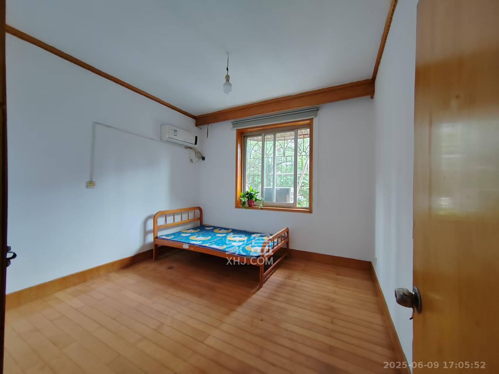 幸福桥、潘家坪路散盘 4室2厅1卫 2200.0元/月 幸福桥、潘家坪路散盘 4室2厅1卫 2200.0元/月室内图