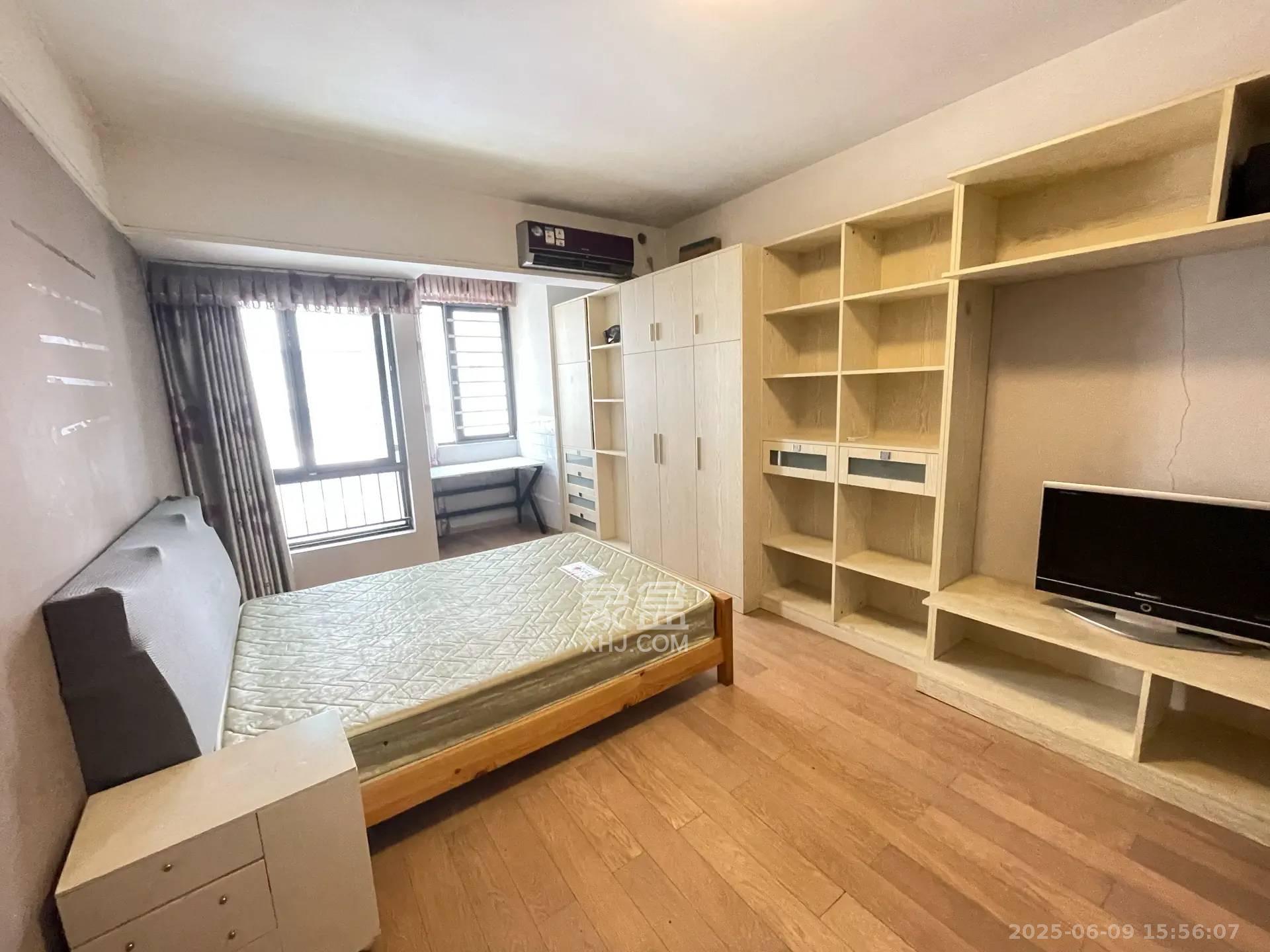 万科金色家园 1室1厅1卫 1200.0元/月 万科金色家园 1室1厅1卫 1200.0元/月室内图