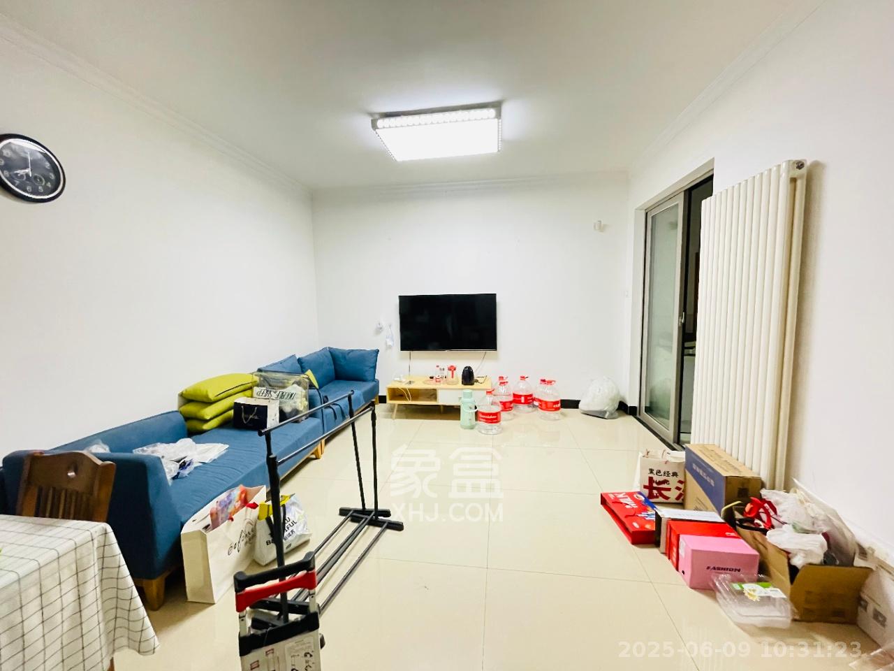 怡海星城  2室2厅1卫   1700.00元/月室内图