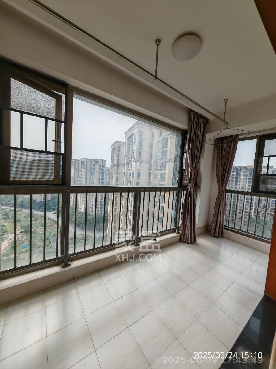 怡海星城 3室2厅2卫 1600.0元/月 怡海星城 3室2厅2卫 1600.0元/月室内图