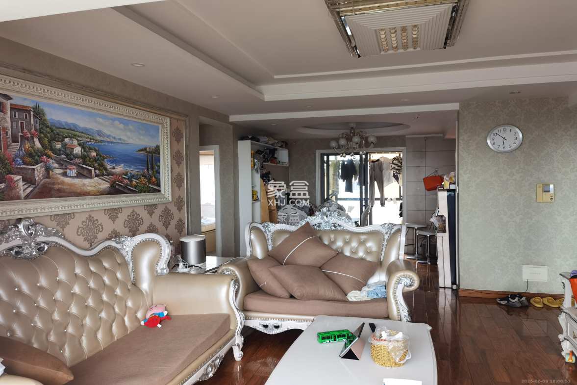 上海城小区 4室2厅2卫 3200.0元/月 上海城小区 4室2厅2卫 3200.0元/月室内图